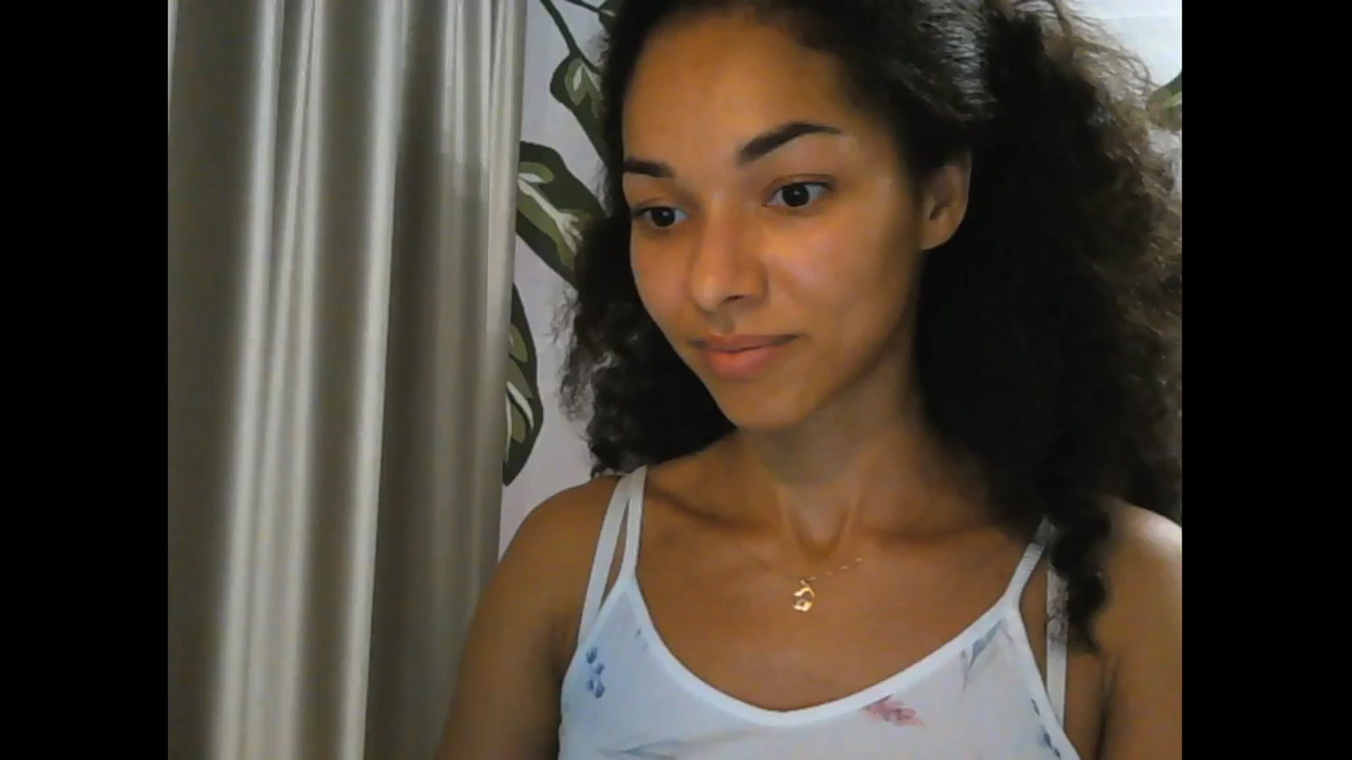 Gallery image thumbnail from Carmel_Dee's myfreecams stream on, 06/01/2025, 17:37 image 12 of 20