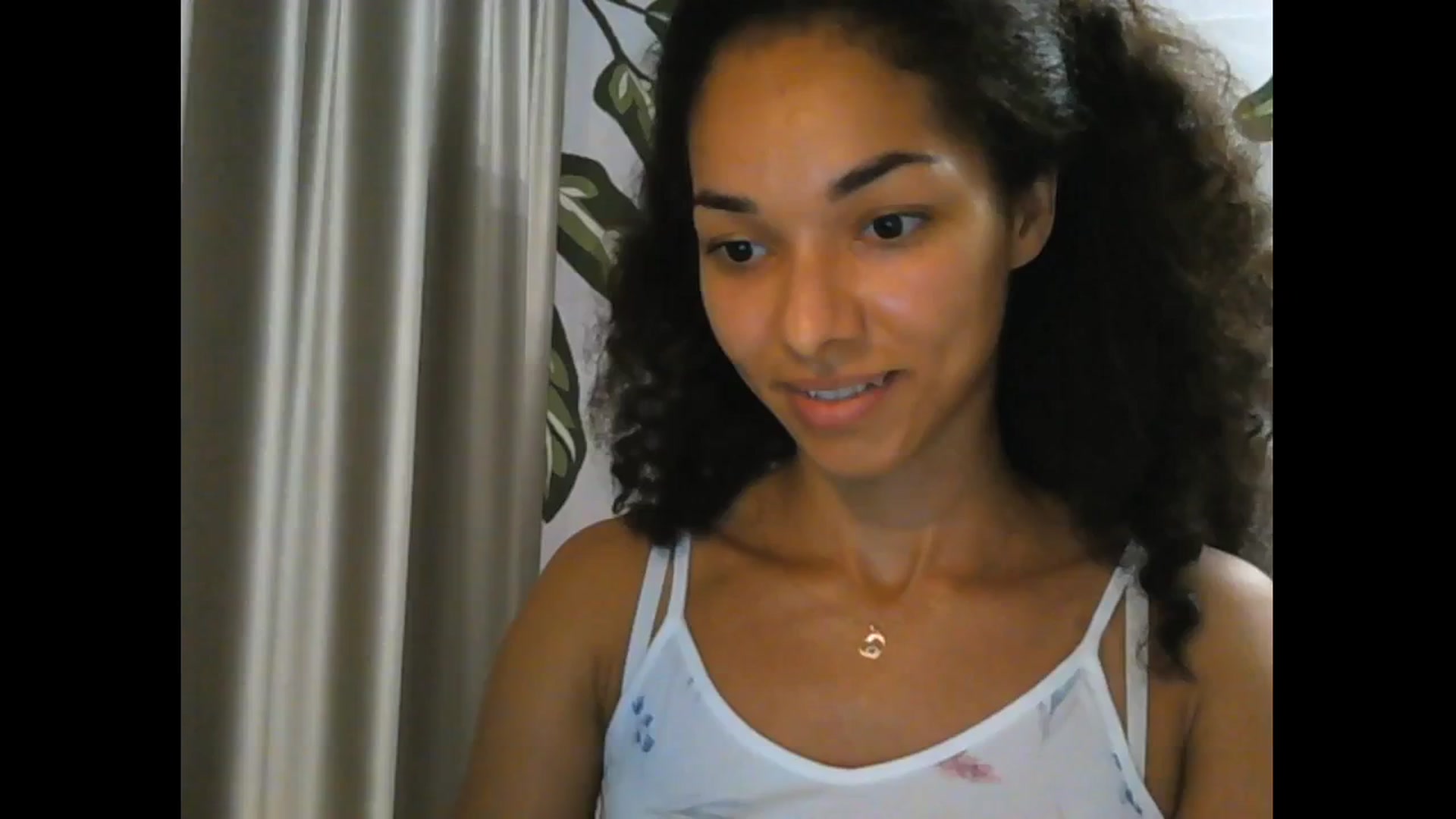 Gallery image thumbnail from Carmel_Dee's myfreecams stream on, 06/01/2025, 17:37 image 11 of 20