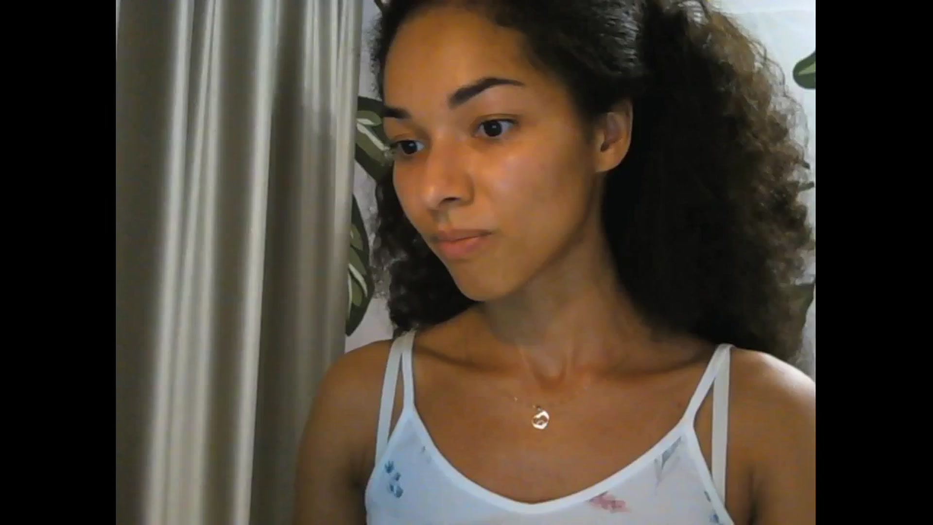 Gallery image thumbnail from Carmel_Dee's myfreecams stream on, 06/01/2025, 17:37 image 14 of 20