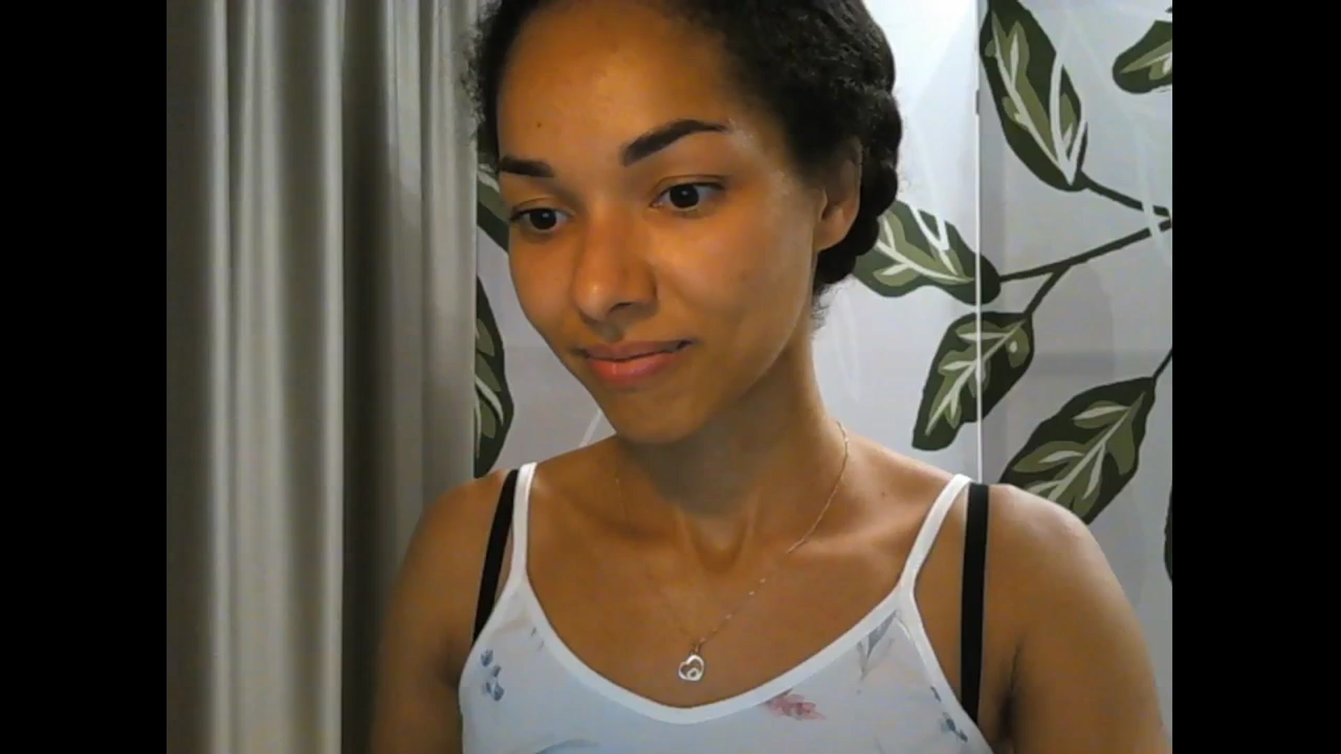 Gallery image thumbnail from Carmel_Dee's myfreecams stream on, 06/20/2025, 22:47 image 15 of 20