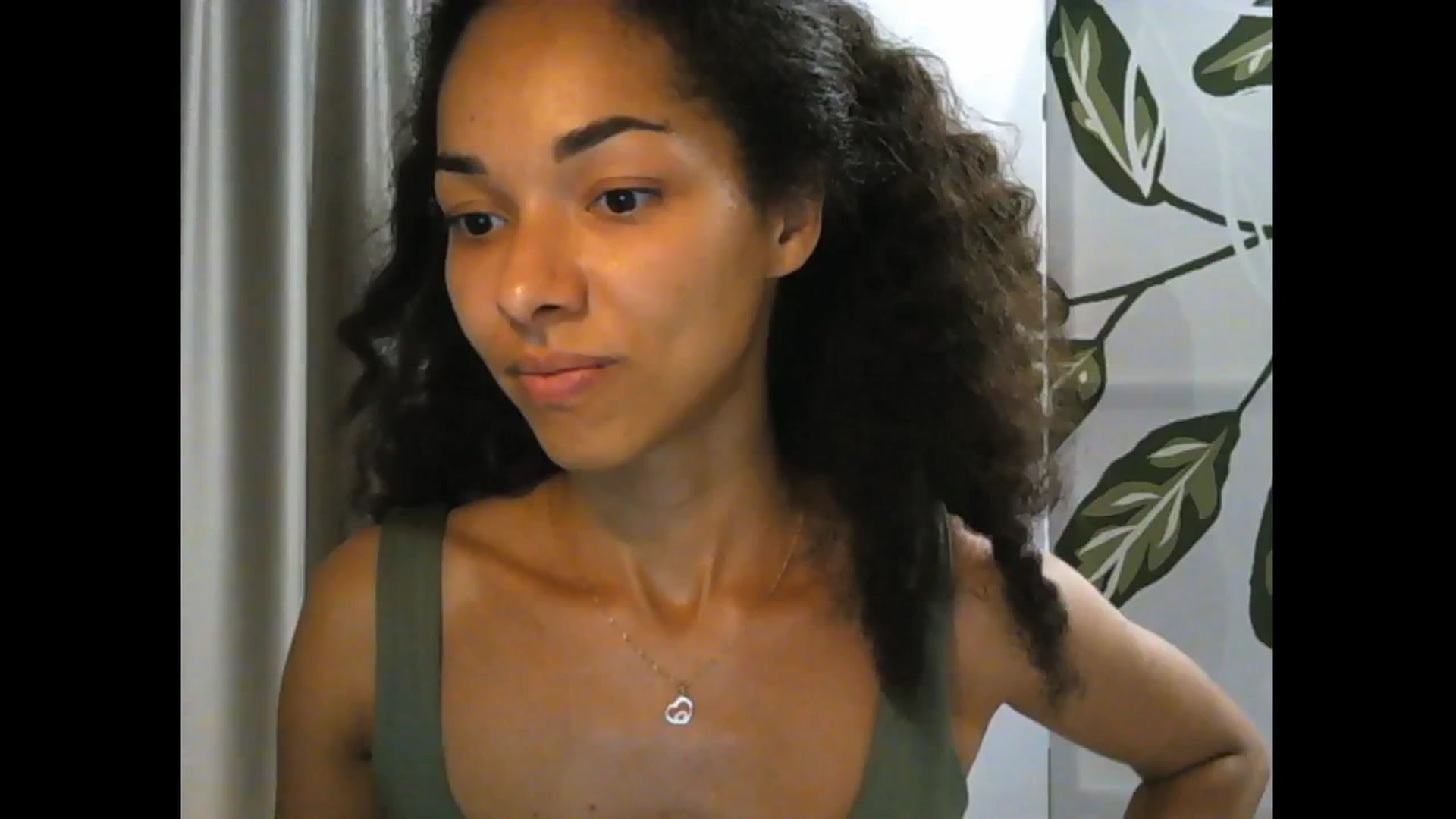 Gallery image thumbnail from Carmel_Dee's myfreecams stream on, 06/22/2025, 22:36 image 17 of 20