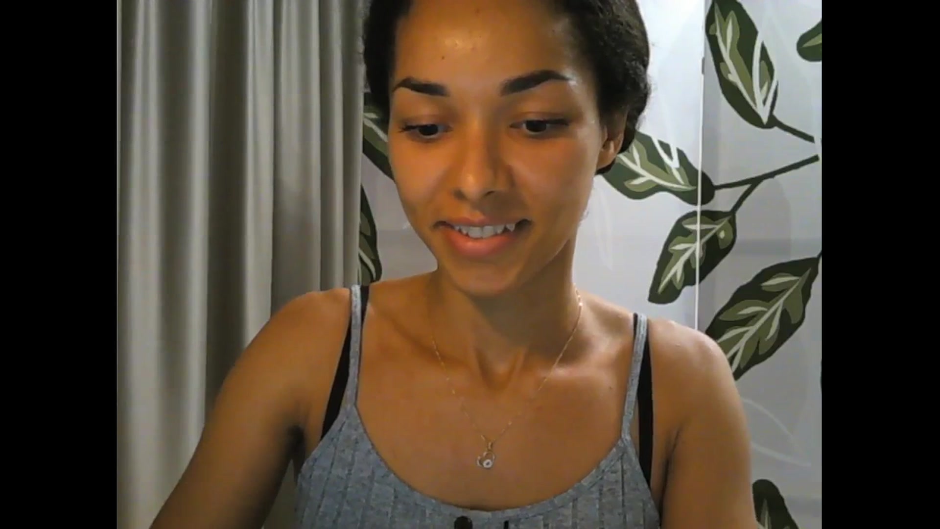 Gallery image thumbnail from Carmel_Dee's myfreecams stream on, 07/03/2025, 20:18 image 11 of 20