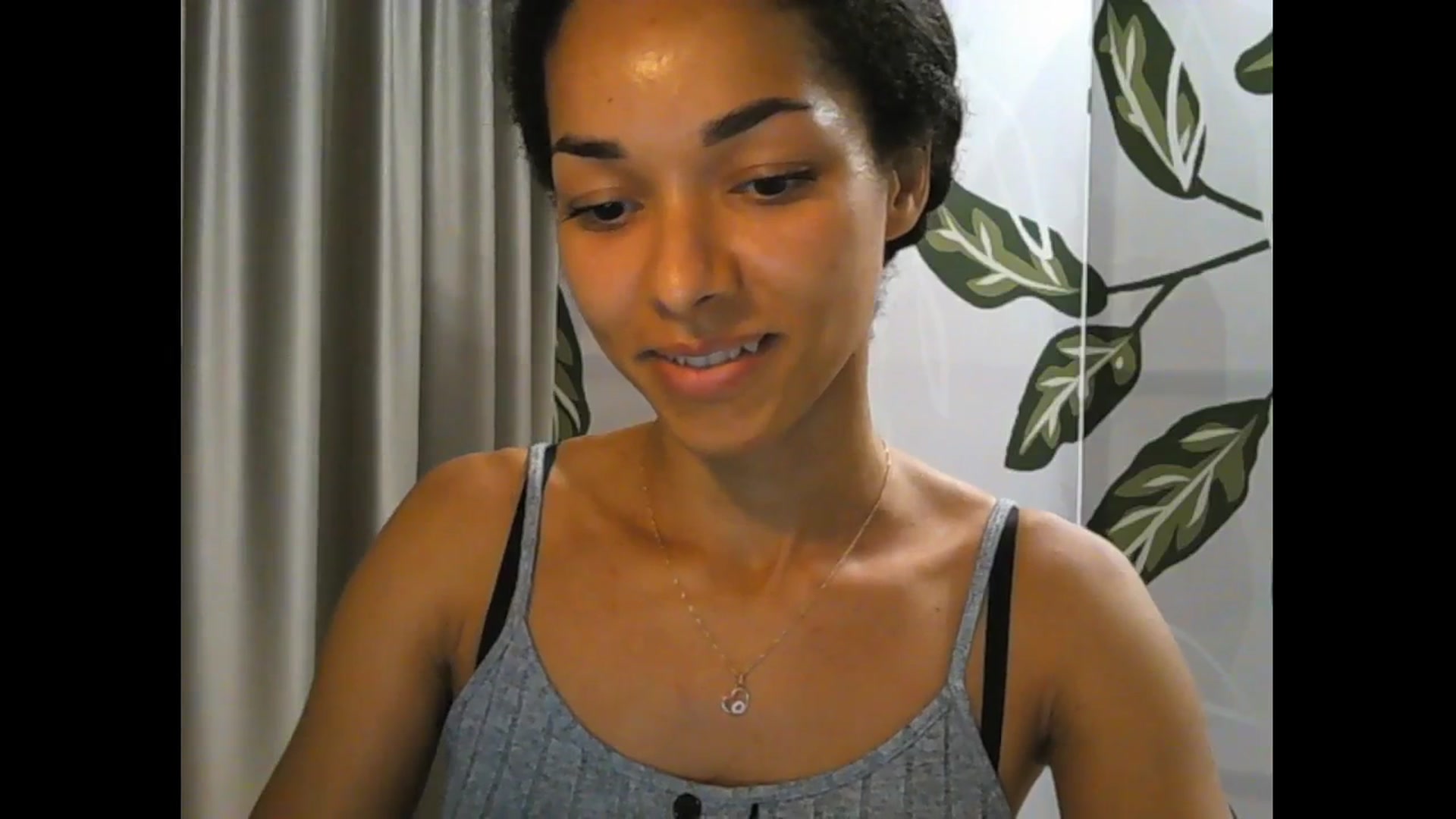 Gallery image thumbnail from Carmel_Dee's myfreecams stream on, 07/03/2025, 20:18 image 12 of 20