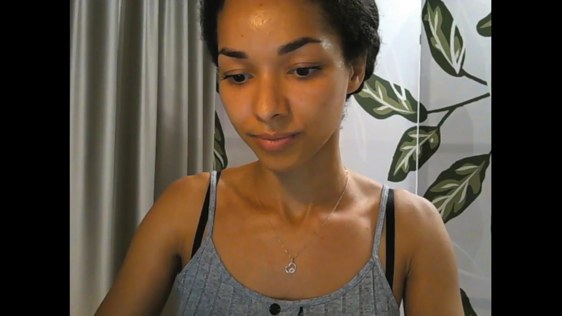 Gallery image thumbnail from Carmel_Dee's myfreecams stream on, 07/03/2025, 20:18 image 14 of 20