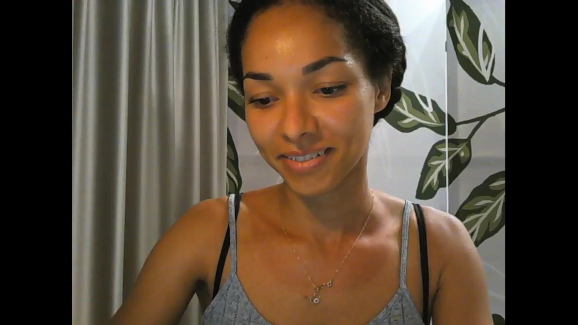 Gallery image thumbnail from Carmel_Dee's myfreecams stream on, 07/26/2025, 17:13 image 8 of 20