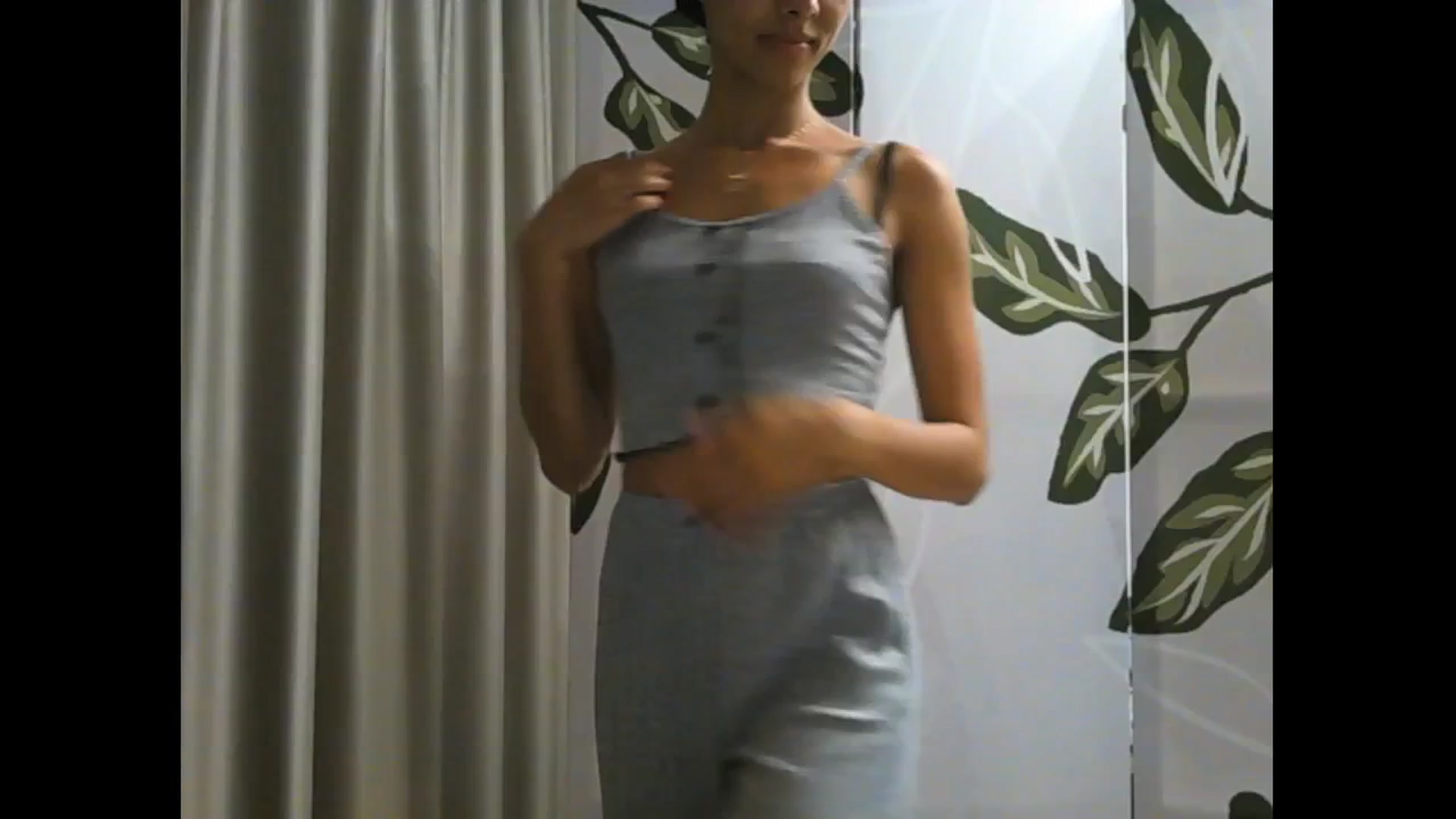Gallery image thumbnail from Carmel_Dee's myfreecams stream on, 07/26/2025, 17:13 image 13 of 20