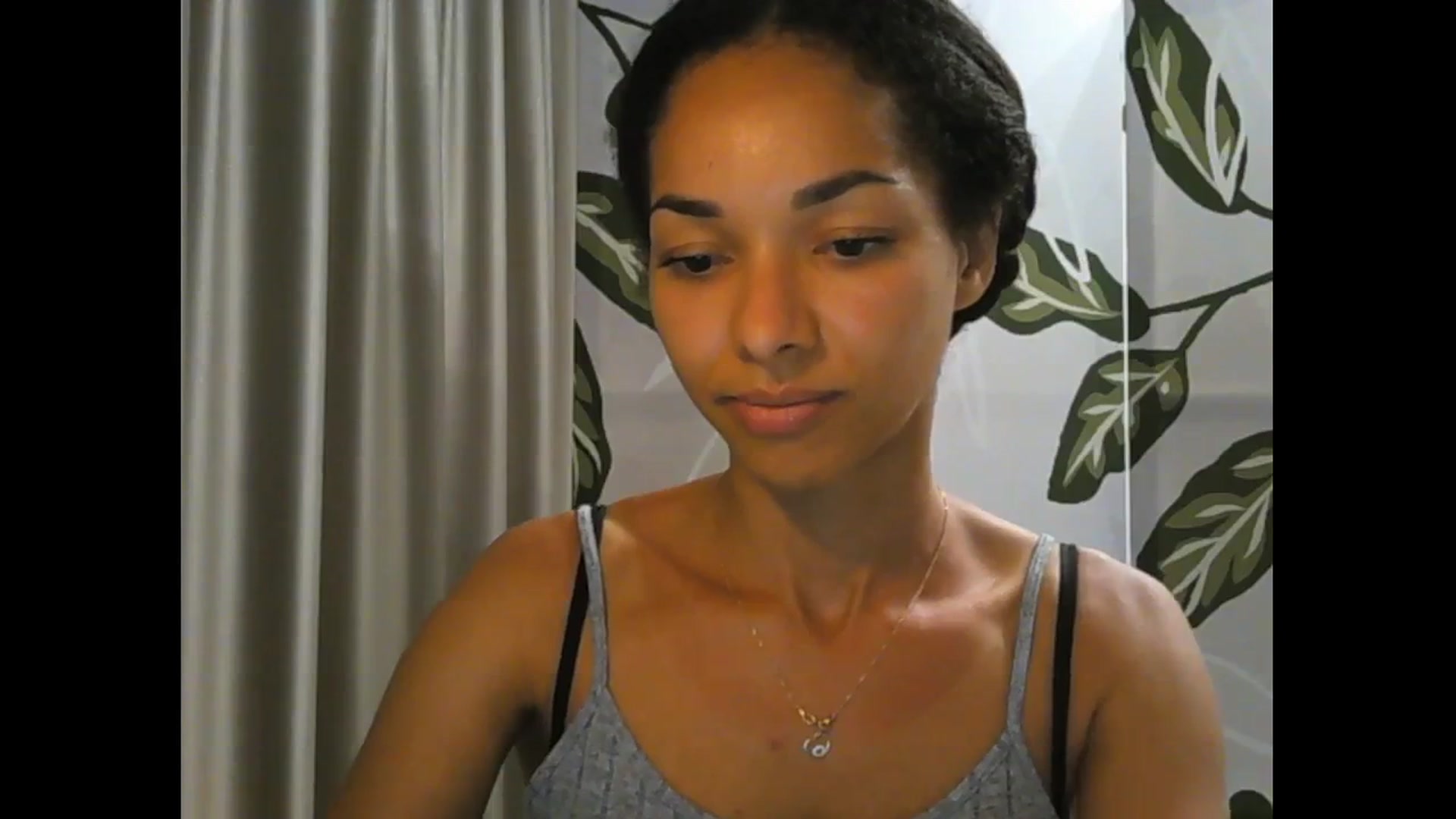 Gallery image thumbnail from Carmel_Dee's myfreecams stream on, 07/26/2025, 17:13 image 14 of 20