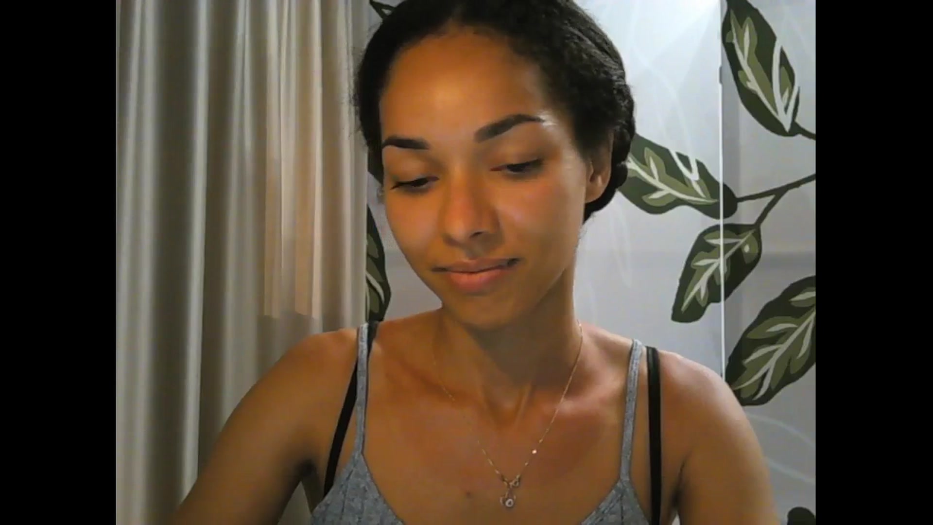 Gallery image thumbnail from Carmel_Dee's myfreecams stream on, 07/26/2025, 17:13 image 5 of 20