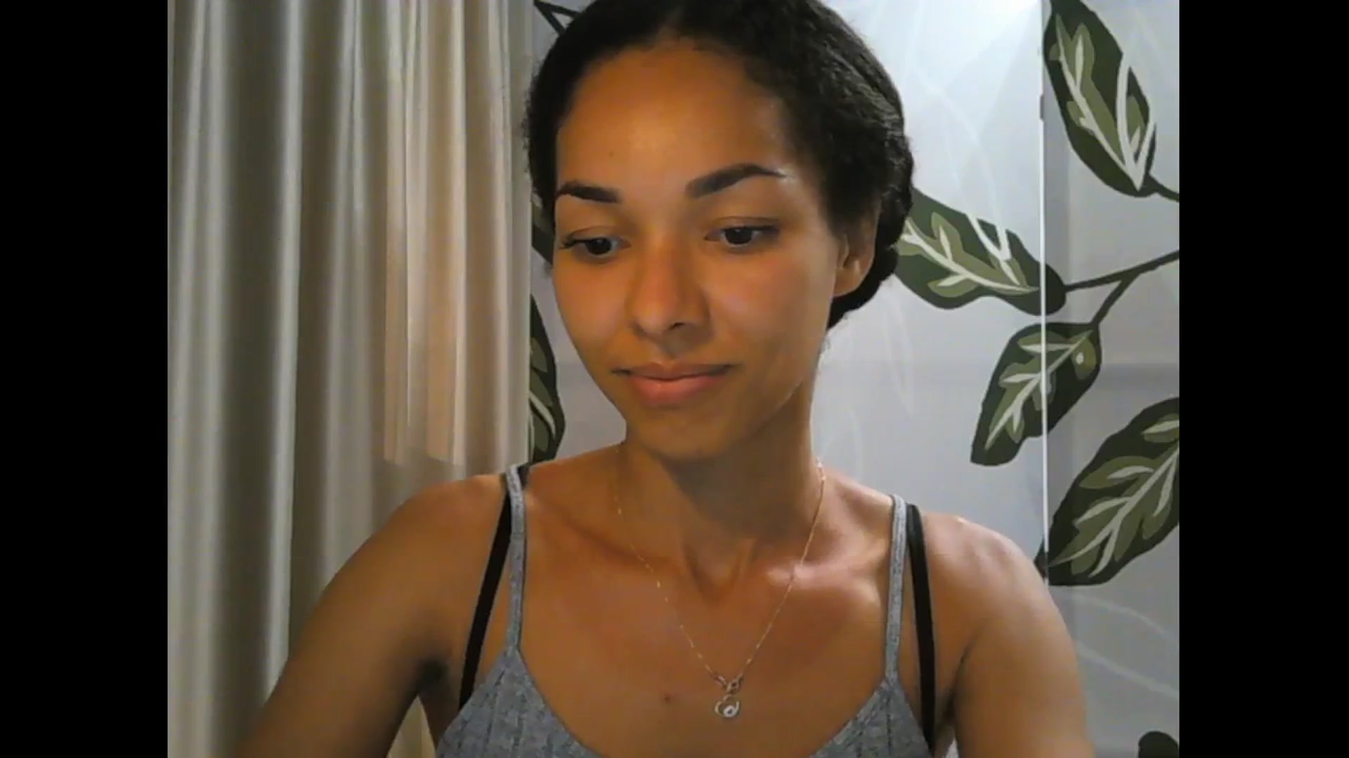 Gallery image thumbnail from Carmel_Dee's myfreecams stream on, 07/26/2025, 17:13 image 3 of 20