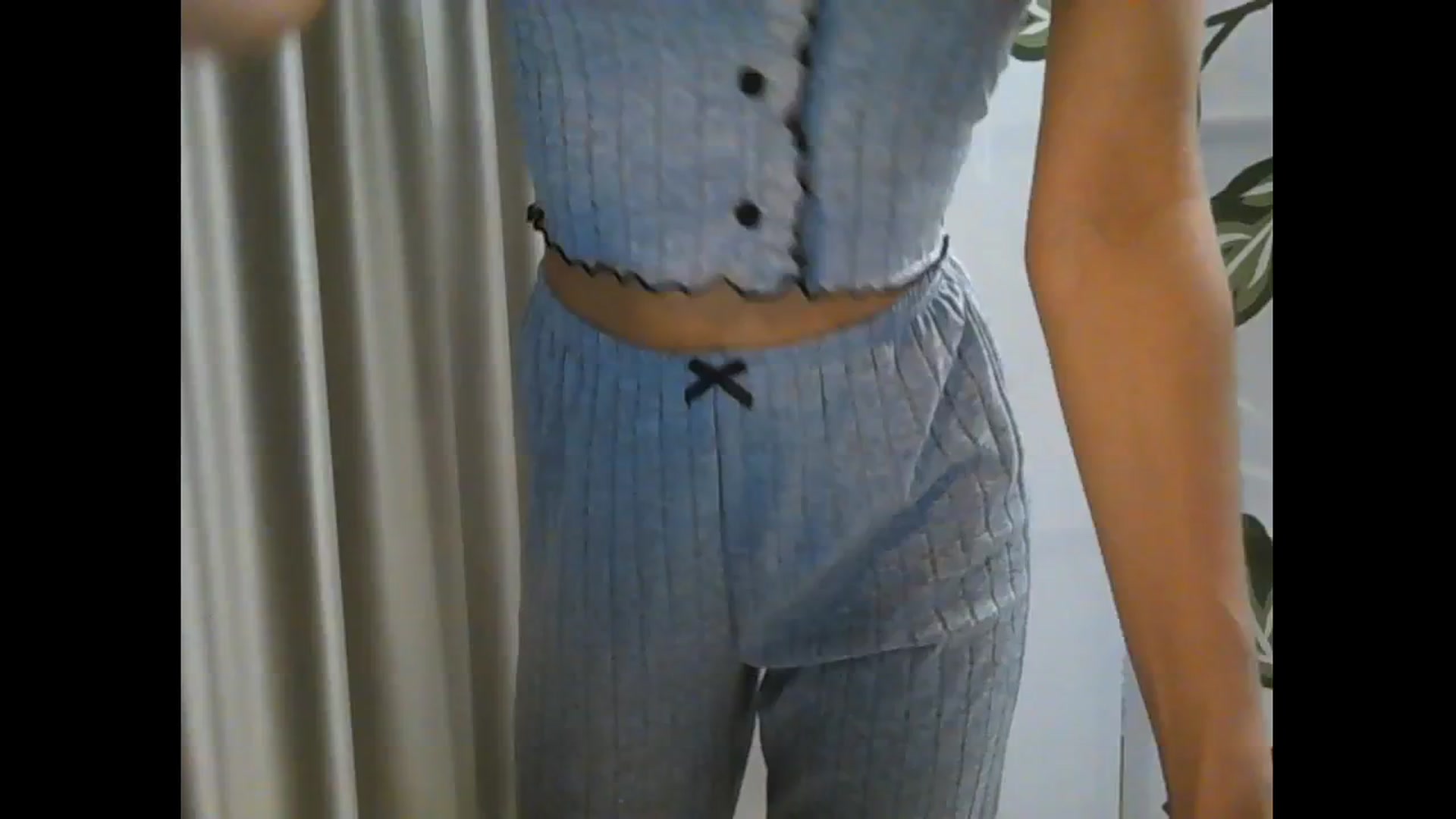 Gallery image thumbnail from Carmel_Dee's myfreecams stream on, 07/26/2025, 17:34 image 18 of 20