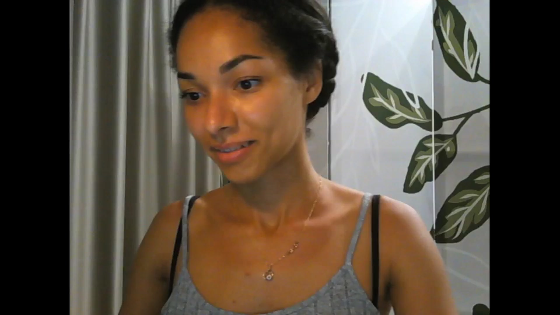 Gallery image thumbnail from Carmel_Dee's myfreecams stream on, 07/26/2025, 17:34 image 4 of 20
