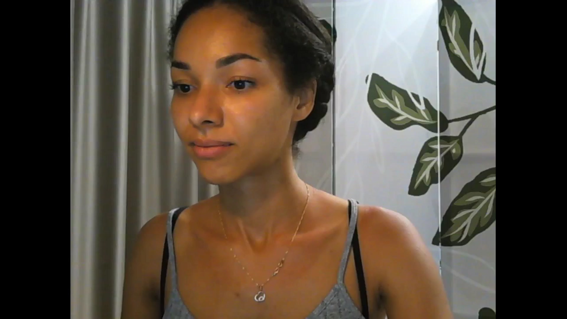Gallery image thumbnail from Carmel_Dee's myfreecams stream on, 07/26/2025, 17:34 image 11 of 20