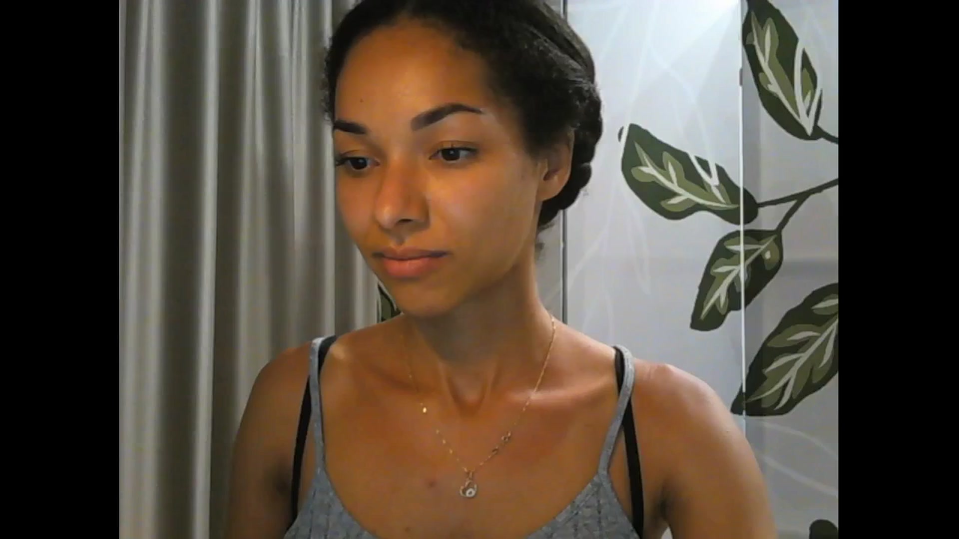 Gallery image thumbnail from Carmel_Dee's myfreecams stream on, 07/26/2025, 17:34 image 10 of 20