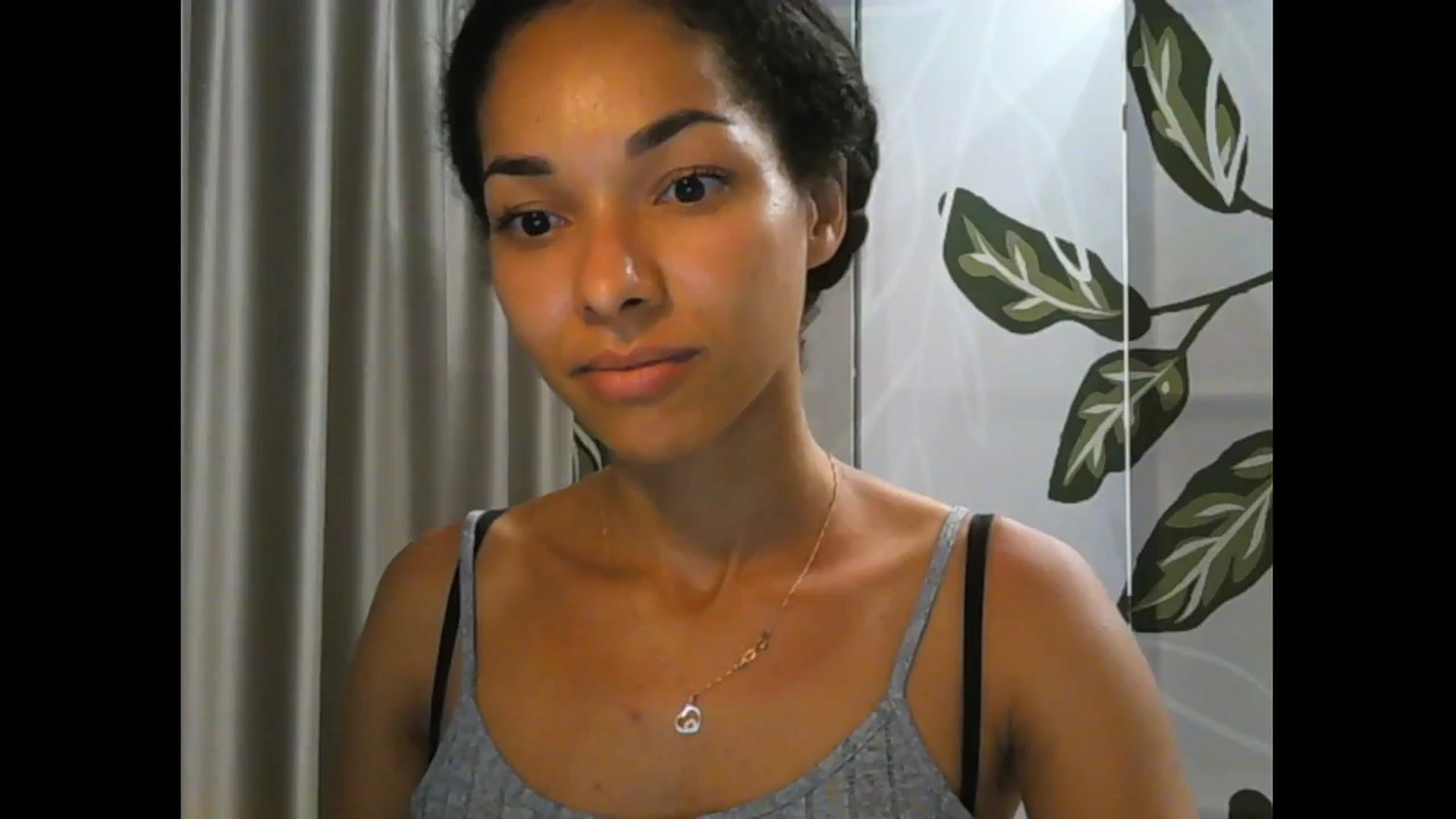 Gallery image thumbnail from Carmel_Dee's myfreecams stream on, 07/26/2025, 17:34 image 9 of 20