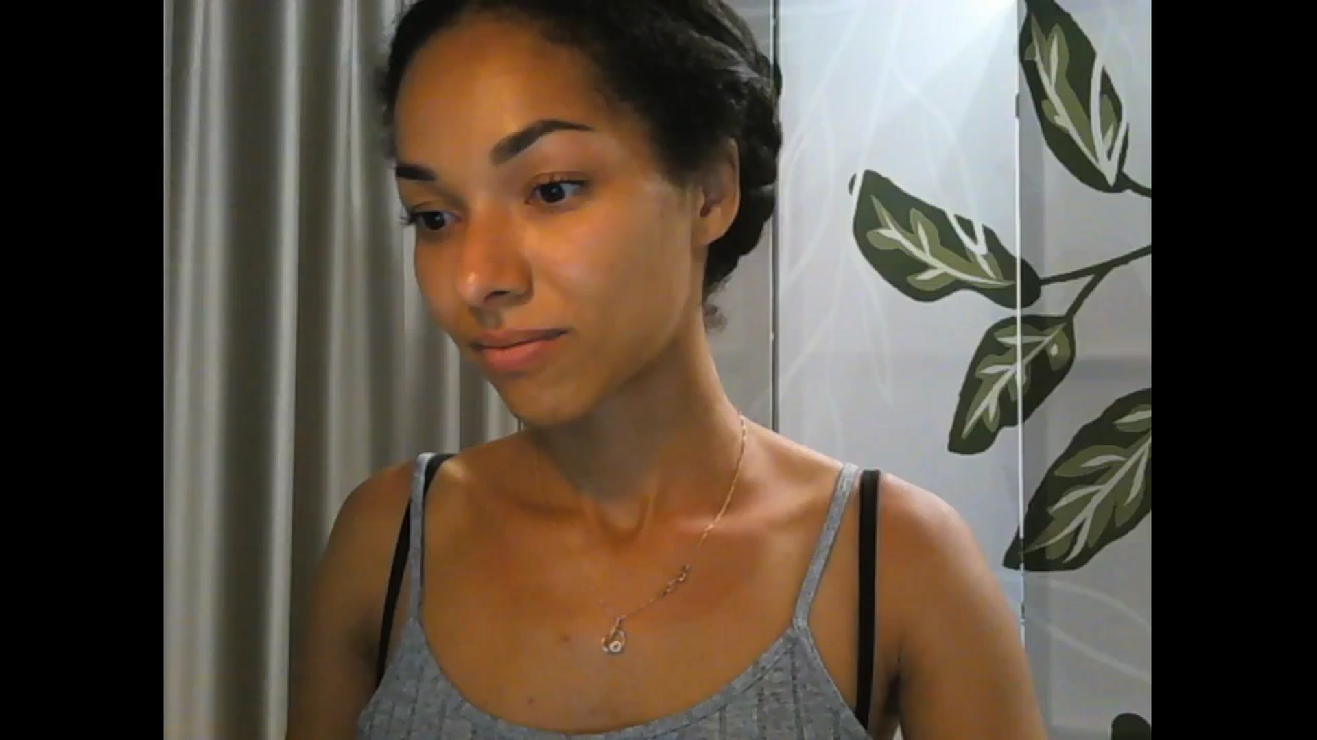 Gallery image thumbnail from Carmel_Dee's myfreecams stream on, 07/26/2025, 17:34 image 6 of 20