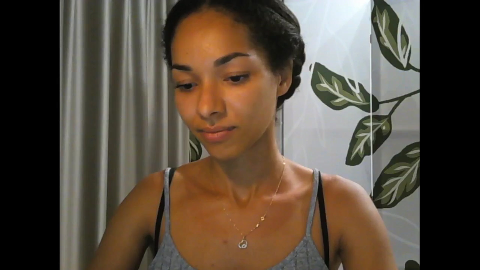 Gallery image thumbnail from Carmel_Dee's myfreecams stream on, 07/26/2025, 17:34 image 15 of 20
