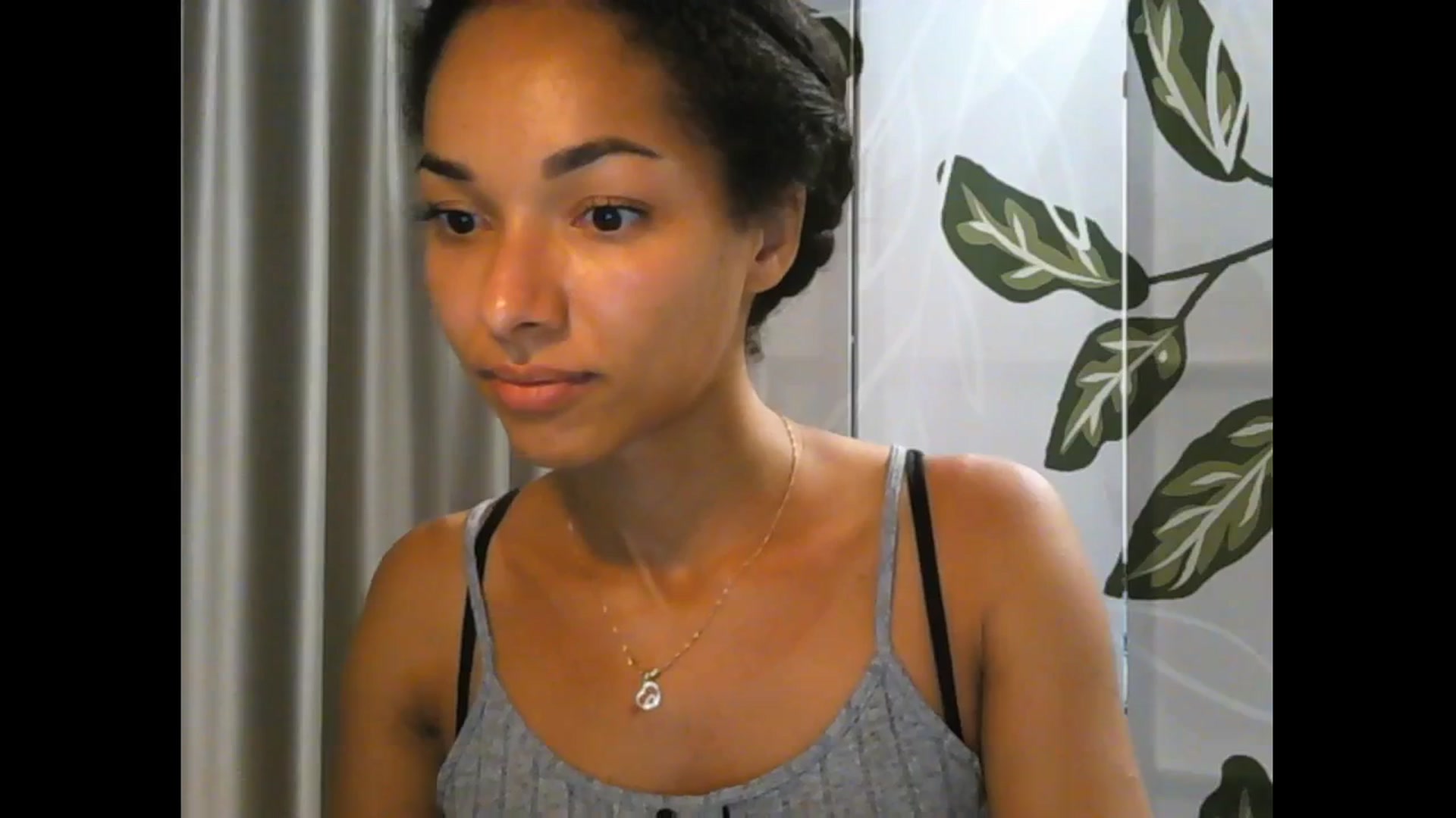 Gallery image thumbnail from Carmel_Dee's myfreecams stream on, 07/26/2025, 19:44 image 18 of 20
