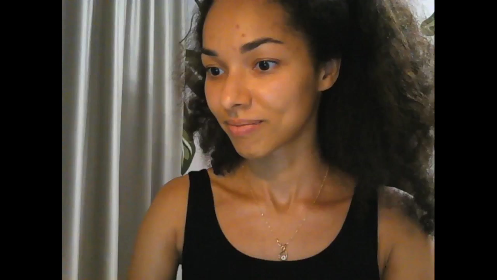 Gallery image thumbnail from Carmel_Dee's myfreecams stream on, 08/15/2025, 21:36 image 11 of 20