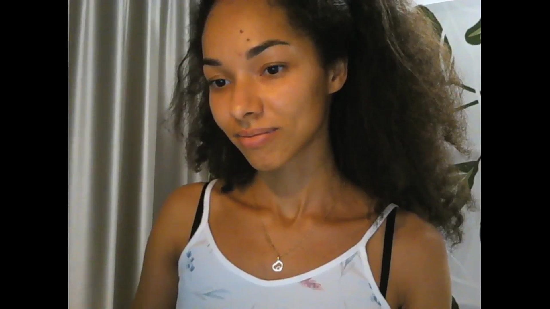 Gallery image thumbnail from Carmel_Dee's myfreecams stream on, 08/18/2025, 23:26 image 17 of 20