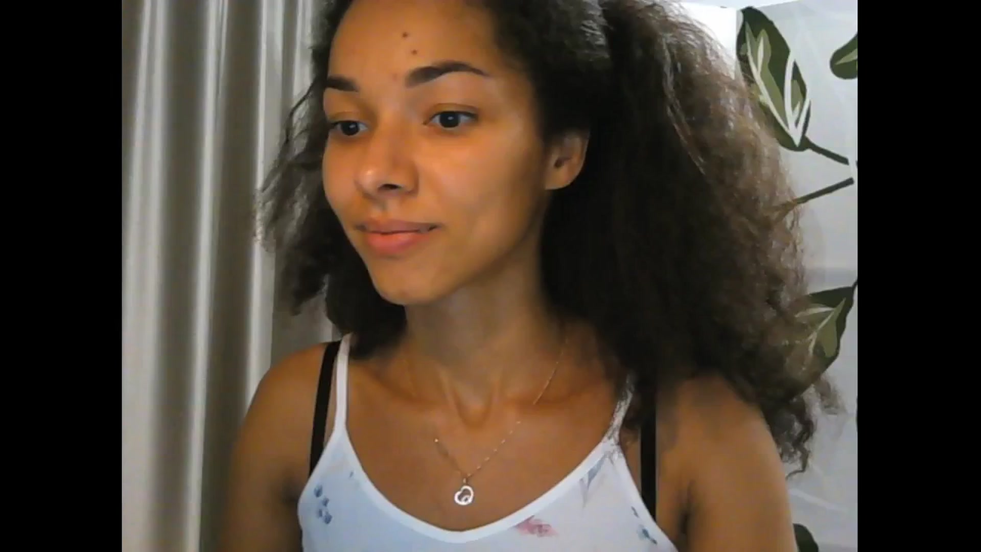 Gallery image thumbnail from Carmel_Dee's myfreecams stream on, 08/18/2025, 23:26 image 10 of 20