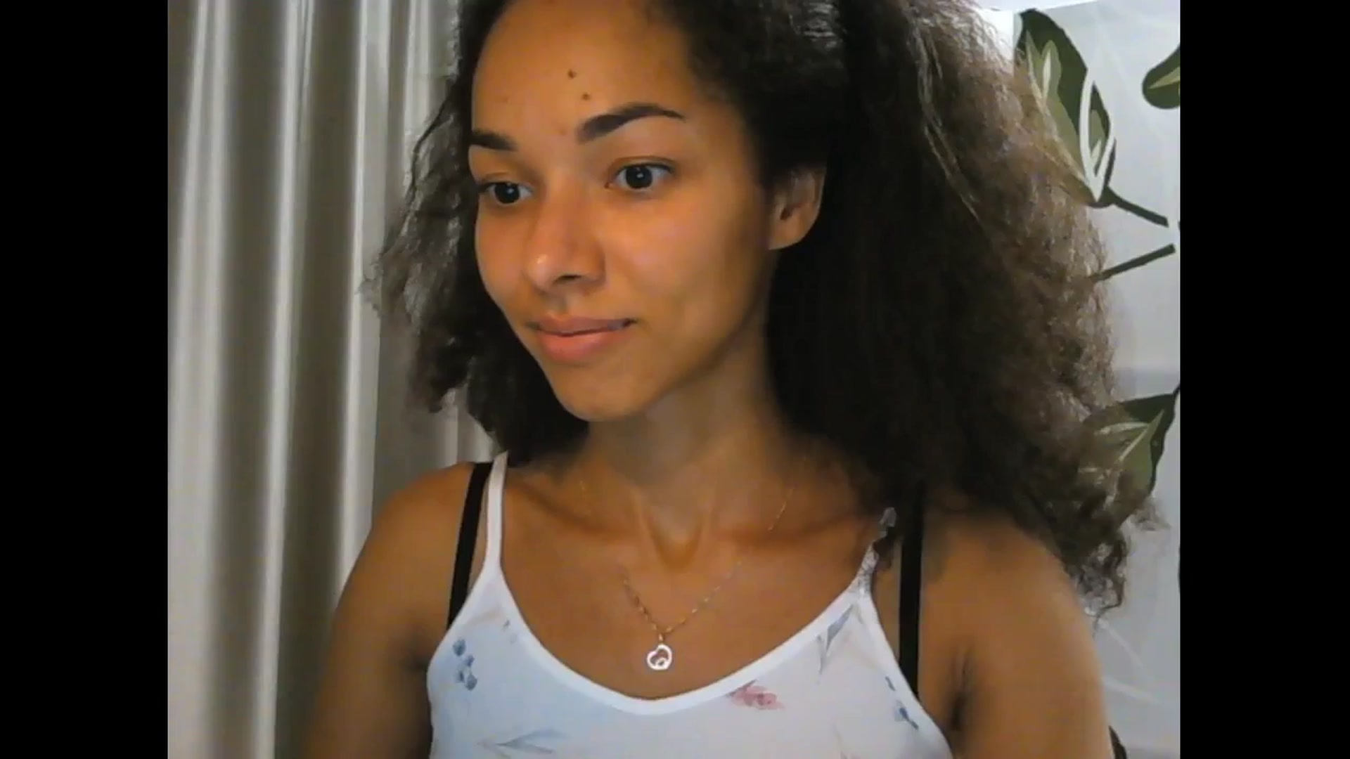 Gallery image thumbnail from Carmel_Dee's myfreecams stream on, 08/18/2025, 23:26 image 11 of 20