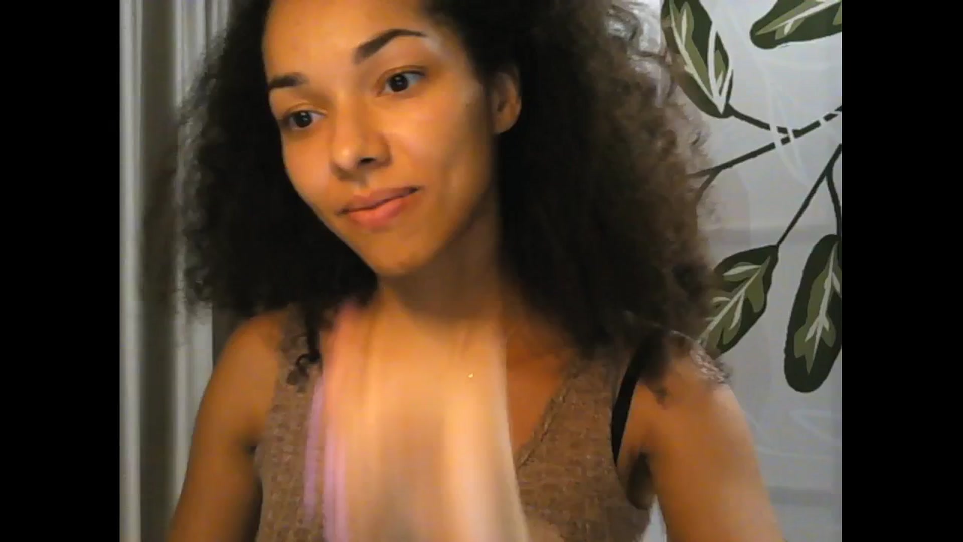 Gallery image thumbnail from Carmel_Dee's myfreecams stream on, 09/18/2025, 23:15 image 1 of 20