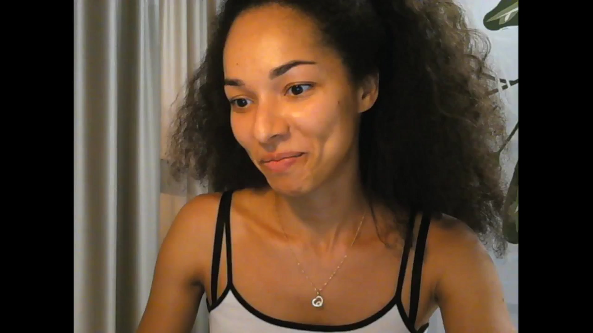 Gallery image thumbnail from Carmel_Dee's myfreecams stream on, 09/19/2025, 16:01 image 7 of 20