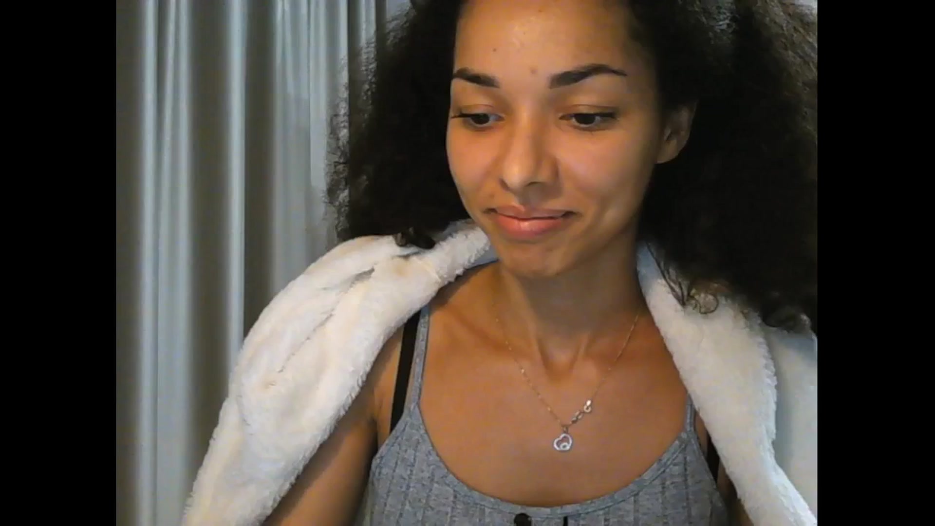 Gallery image thumbnail from Carmel_Dee's myfreecams stream on, 10/09/2025, 18:52 image 17 of 20