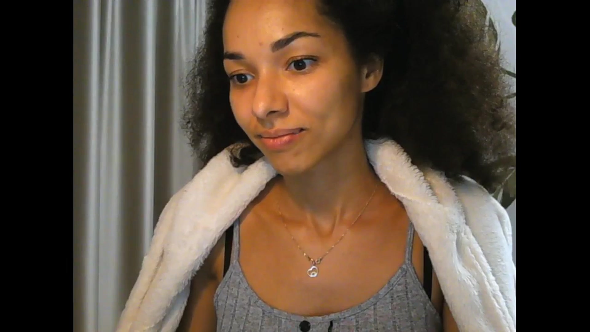 Gallery image thumbnail from Carmel_Dee's myfreecams stream on, 10/09/2025, 22:07 image 13 of 20