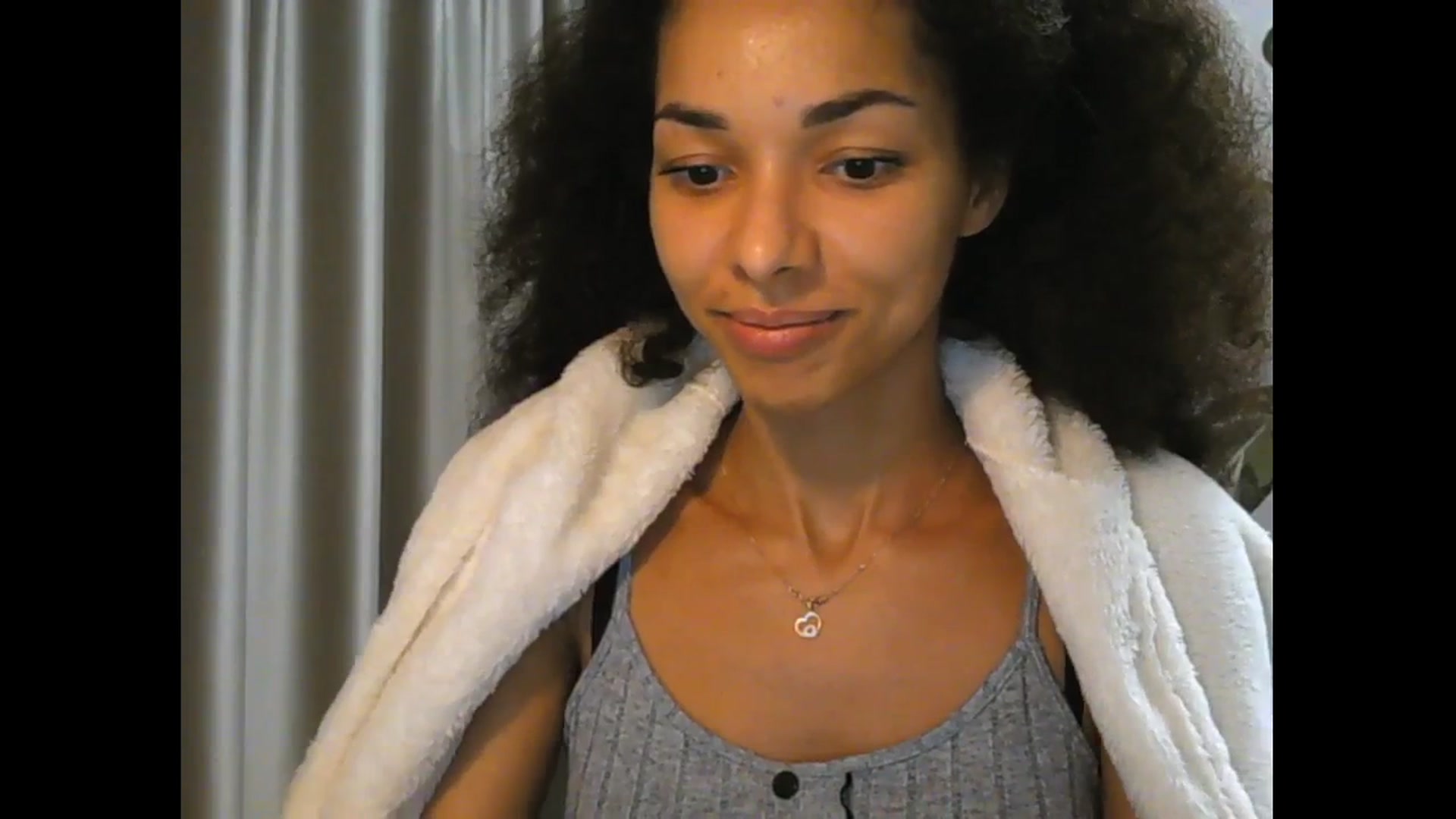 Gallery image thumbnail from Carmel_Dee's myfreecams stream on, 10/09/2025, 22:07 image 16 of 20