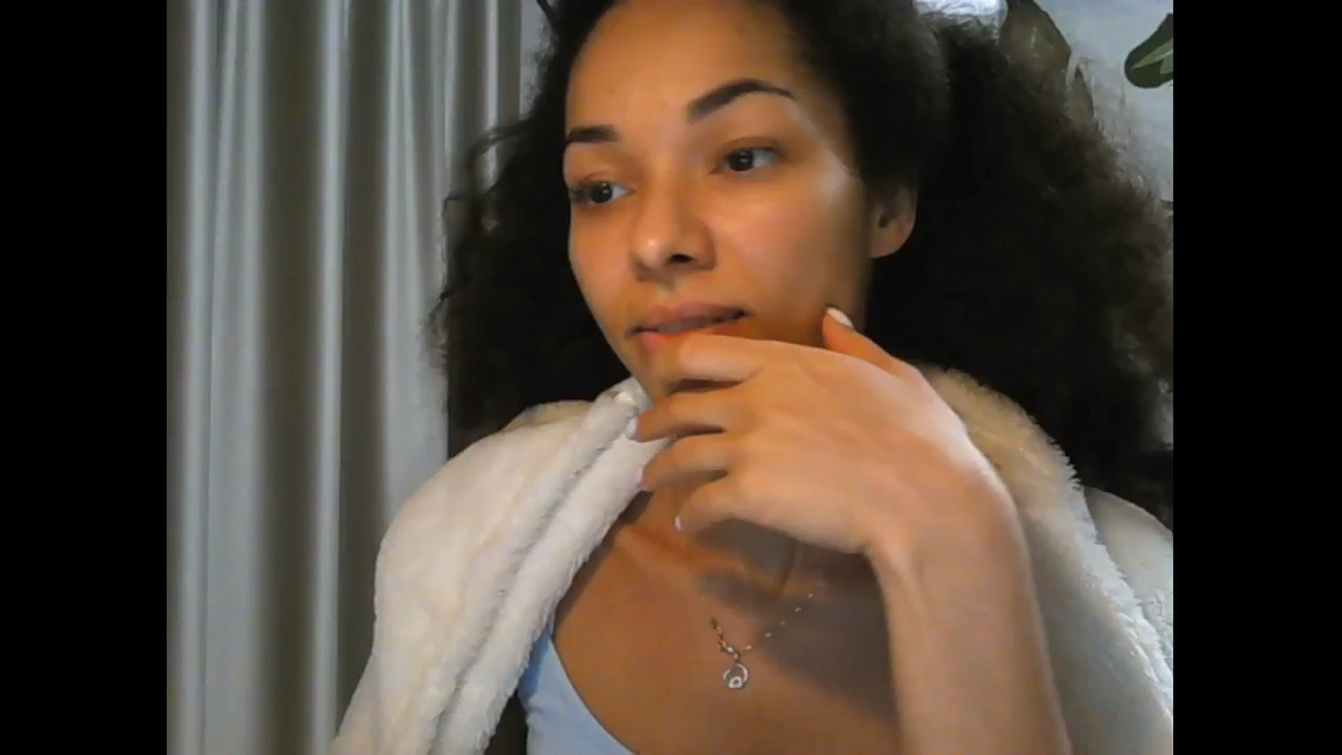 Gallery image thumbnail from Carmel_Dee's myfreecams stream on, 10/18/2025, 18:37 image 10 of 20