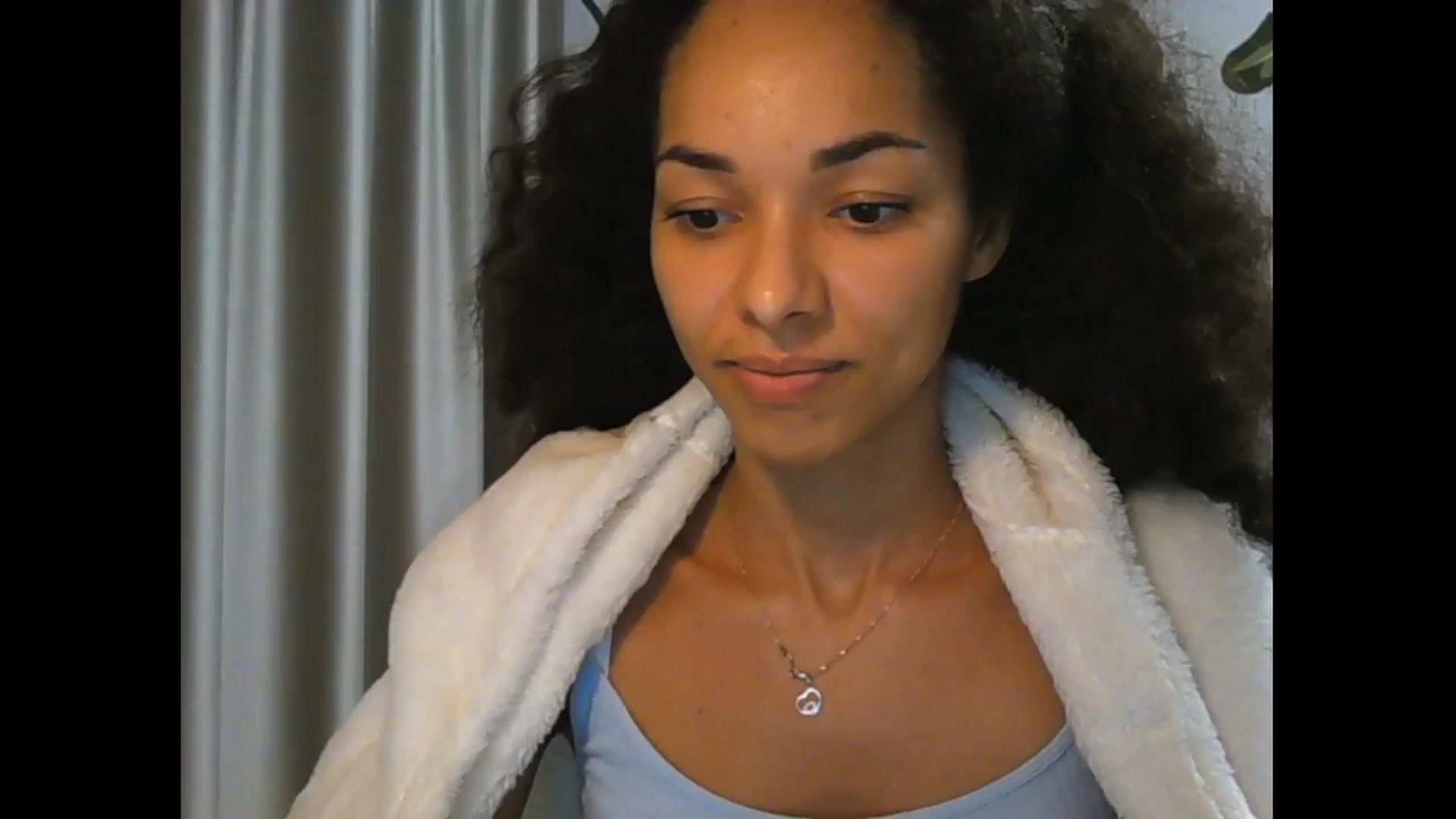 Gallery image thumbnail from Carmel_Dee's myfreecams stream on, 10/18/2025, 18:37 image 13 of 20