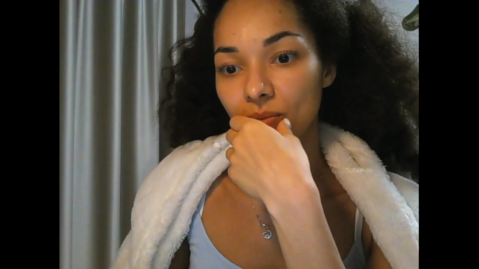 Gallery image thumbnail from Carmel_Dee's myfreecams stream on, 10/18/2025, 18:37 image 19 of 20