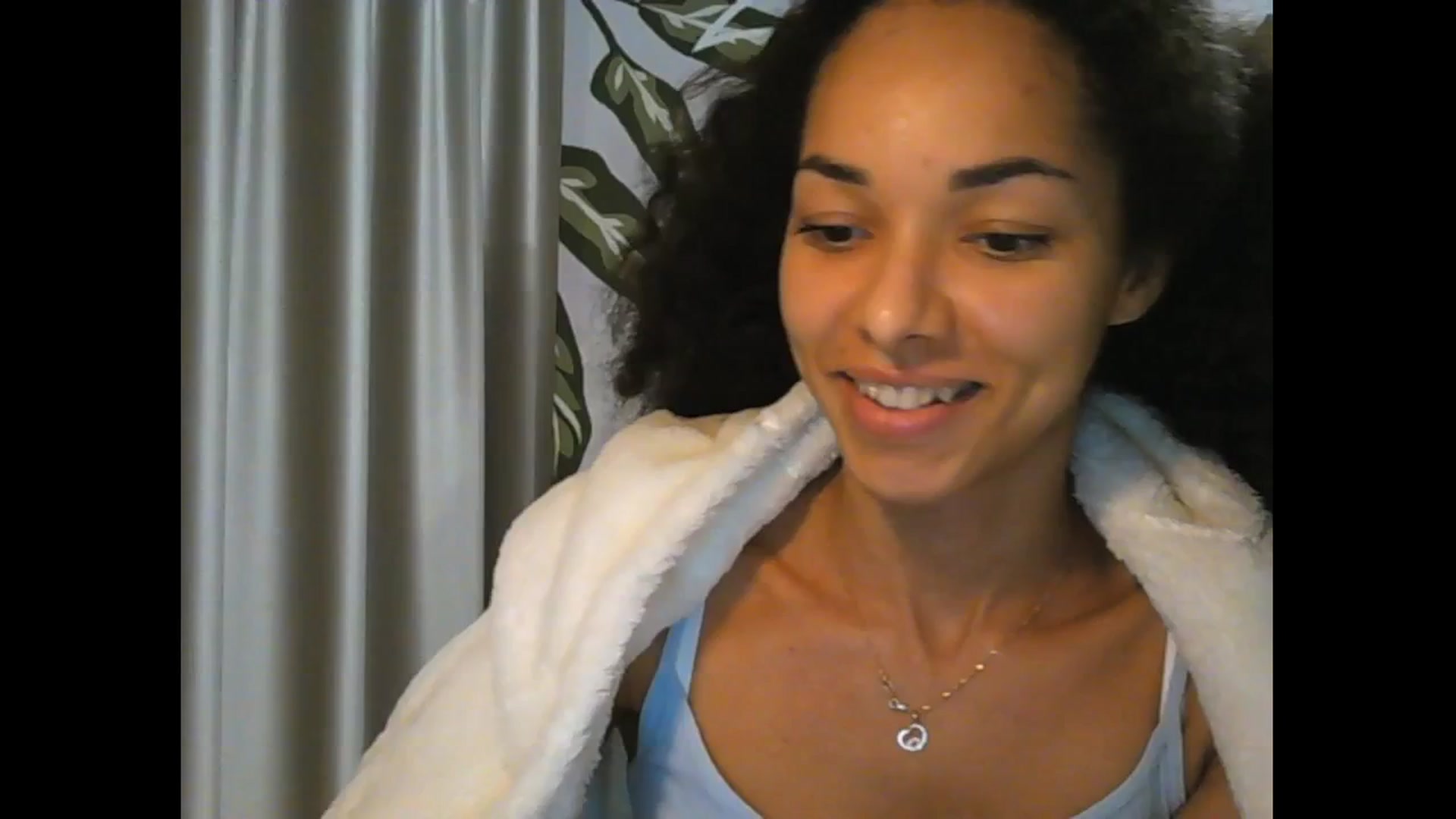 Gallery image thumbnail from Carmel_Dee's myfreecams stream on, 10/18/2025, 18:37 image 3 of 20
