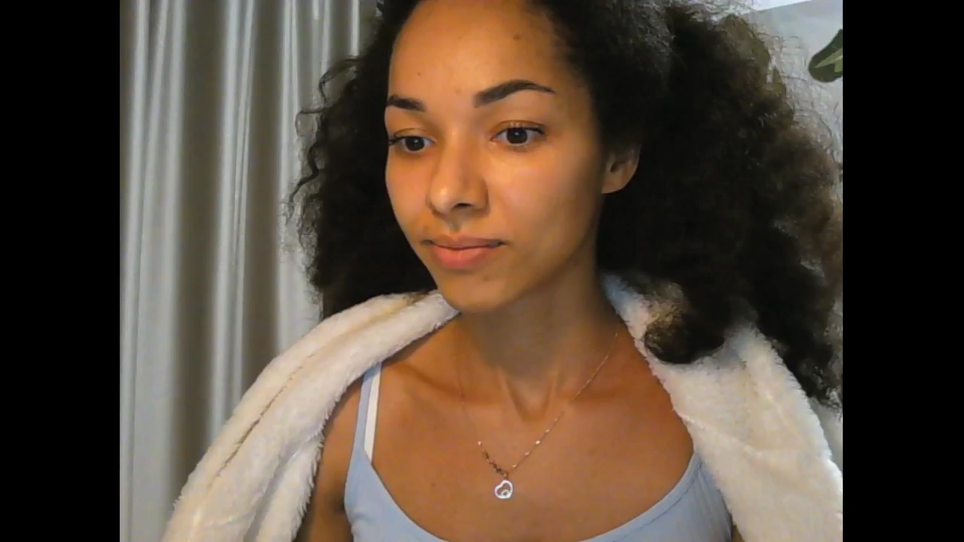 Gallery image thumbnail from Carmel_Dee's myfreecams stream on, 10/18/2025, 19:15 image 14 of 20
