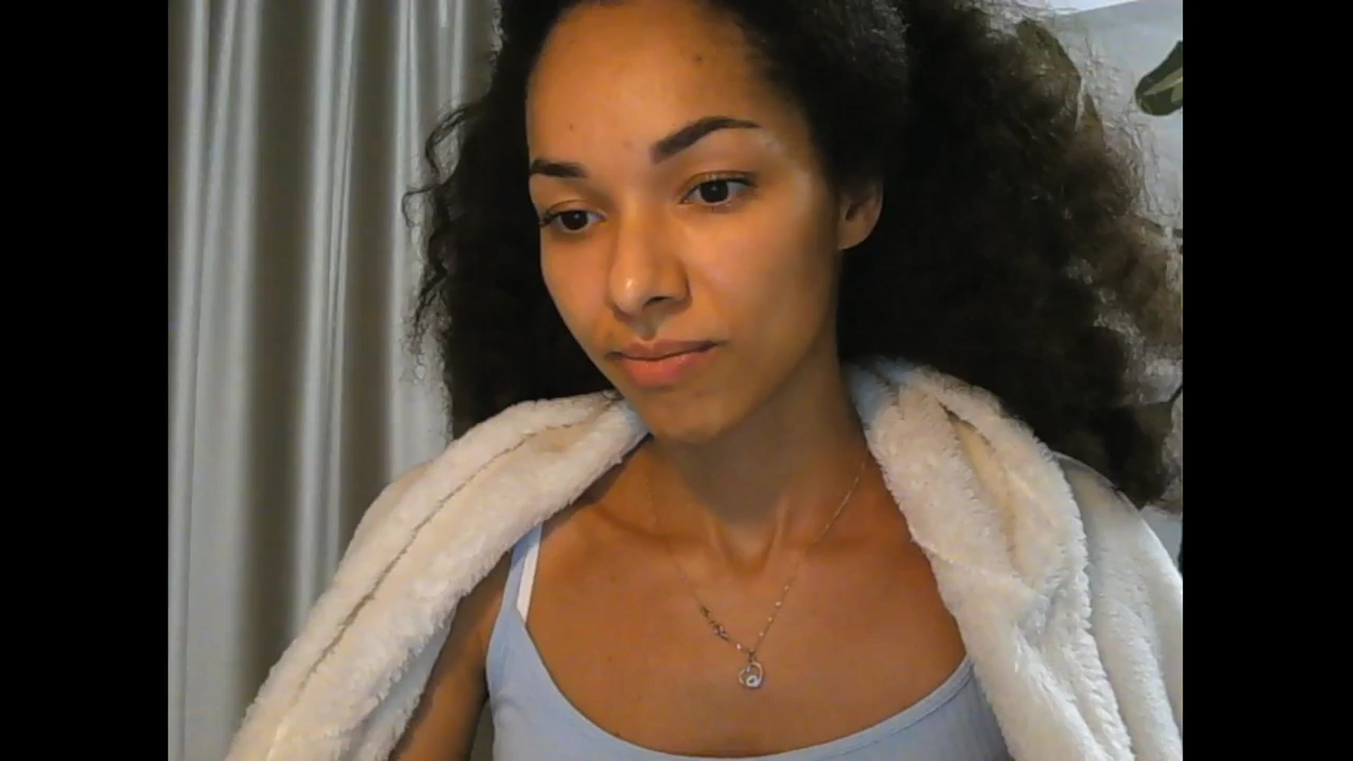 Gallery image thumbnail from Carmel_Dee's myfreecams stream on, 10/18/2025, 19:15 image 15 of 20