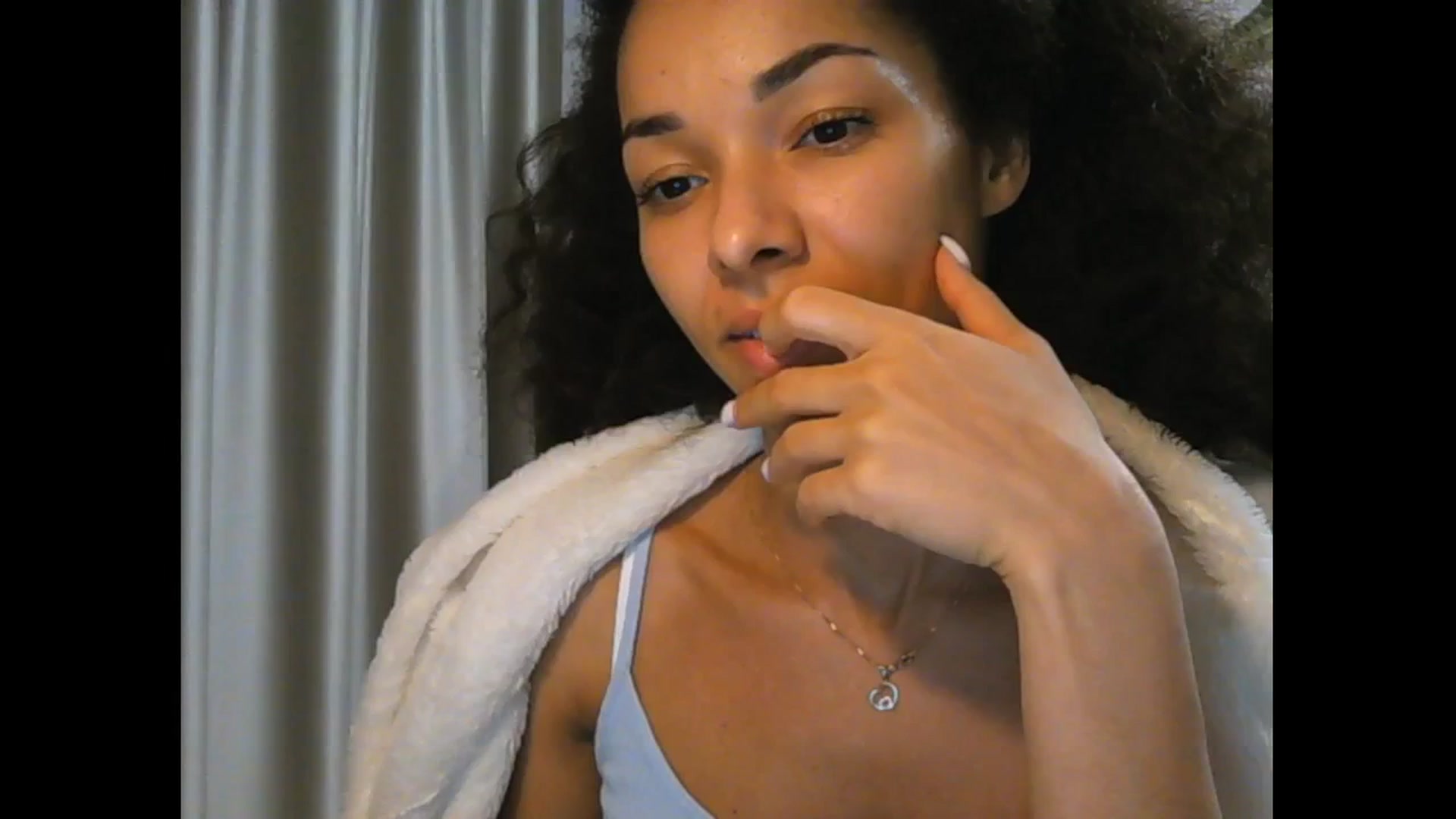 Gallery image thumbnail from Carmel_Dee's myfreecams stream on, 10/18/2025, 21:10 image 1 of 20