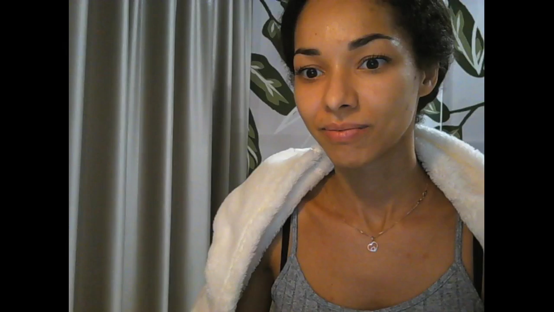 Gallery image thumbnail from Carmel_Dee's myfreecams stream on, 10/24/2025, 19:03 image 5 of 20