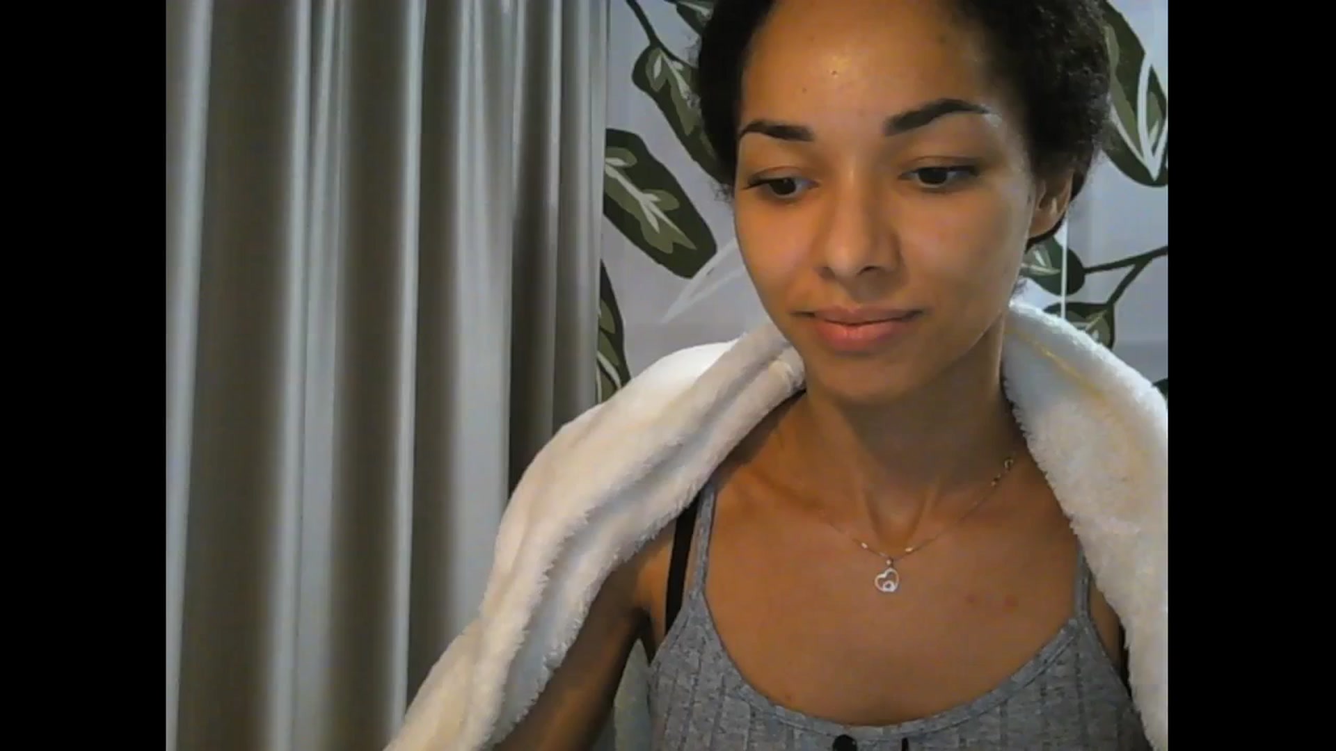 Gallery image thumbnail from Carmel_Dee's myfreecams stream on, 10/24/2025, 19:03 image 4 of 20