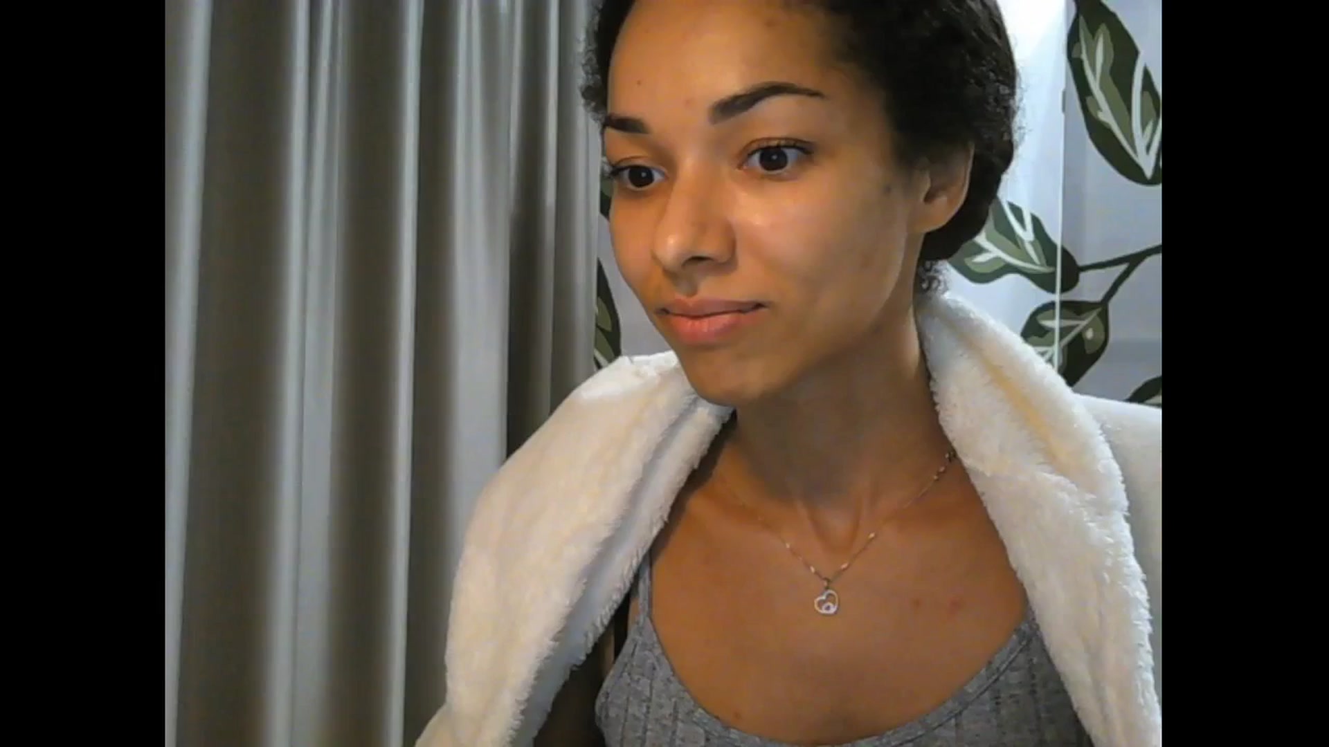 Gallery image thumbnail from Carmel_Dee's myfreecams stream on, 10/24/2025, 19:03 image 7 of 20