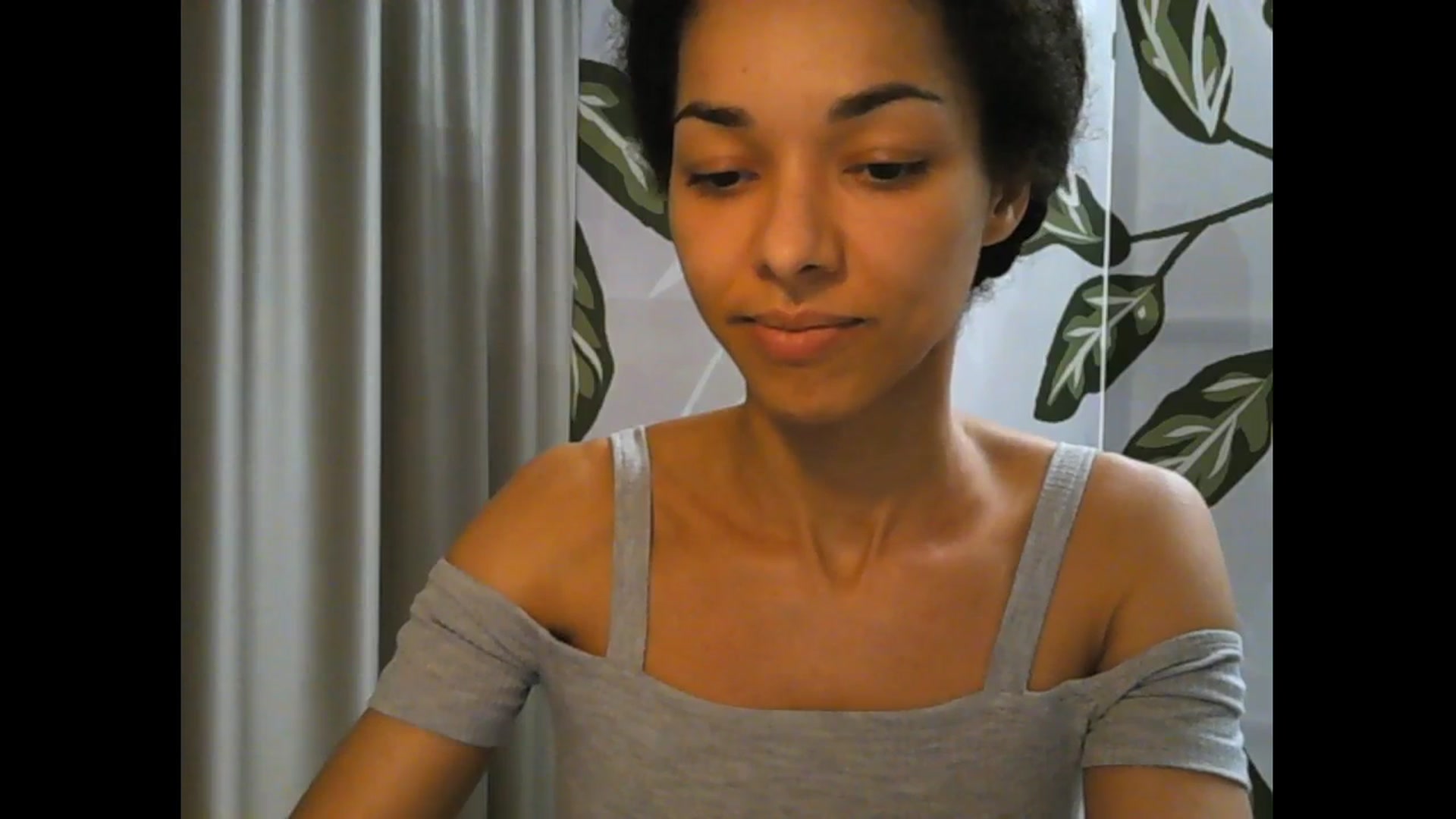 Gallery image thumbnail from Carmel_Dee's myfreecams stream on, 12/16/2025, 20:02 image 9 of 20