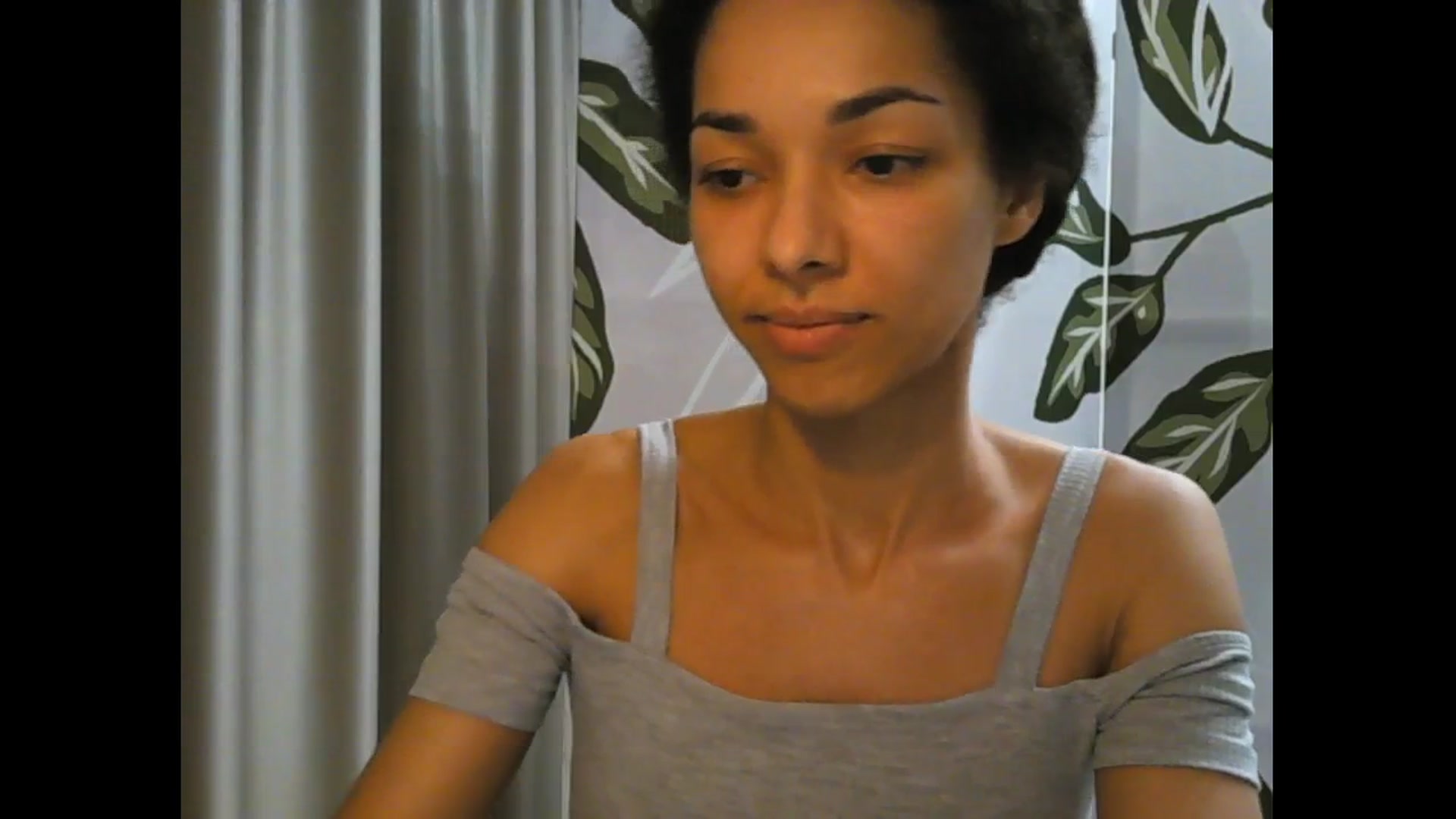 Gallery image thumbnail from Carmel_Dee's myfreecams stream on, 12/16/2025, 20:02 image 11 of 20