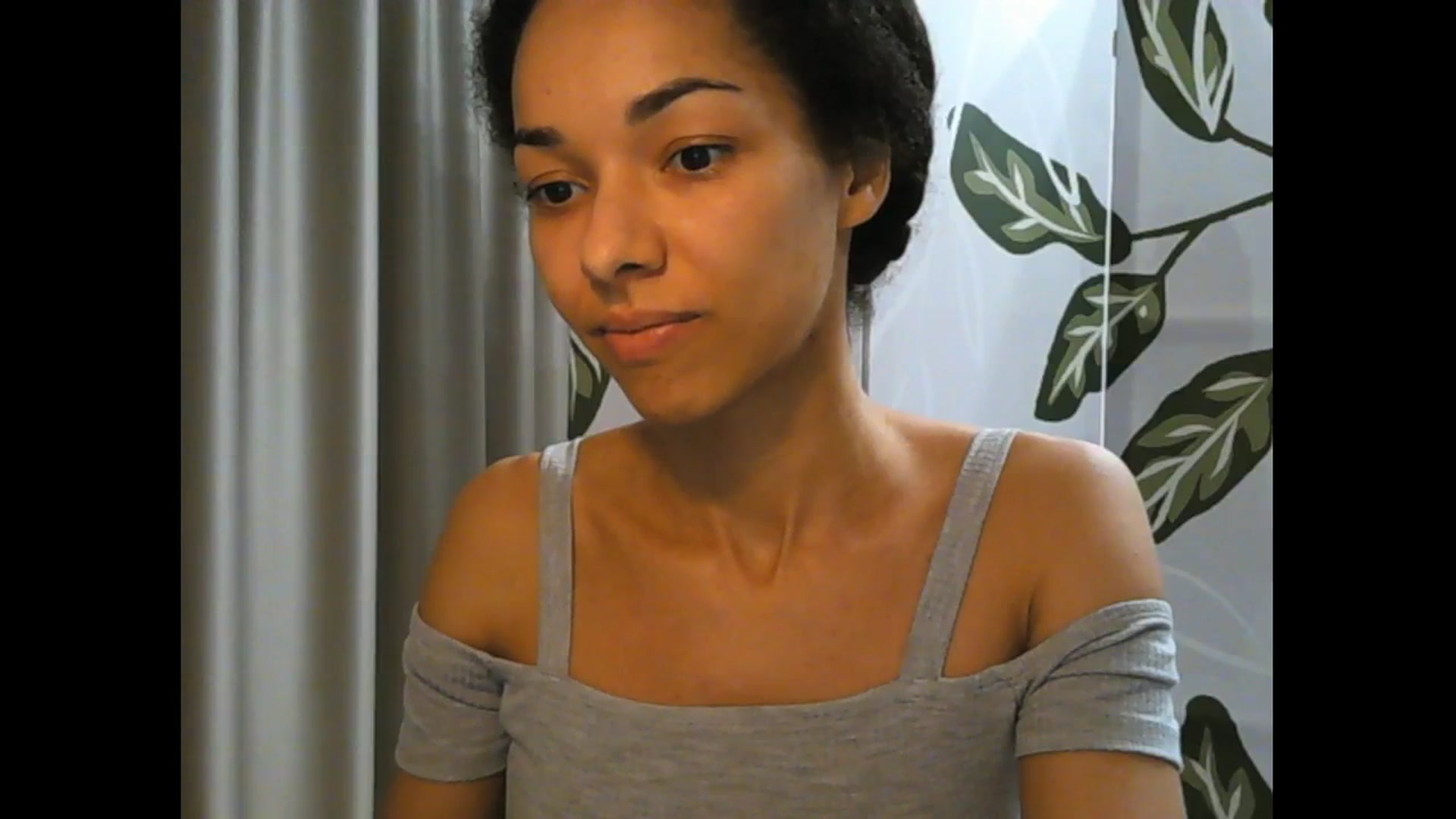 Gallery image thumbnail from Carmel_Dee's myfreecams stream on, 12/16/2025, 20:02 image 17 of 20