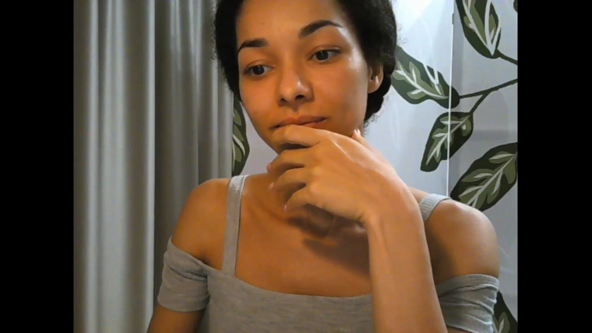 Gallery image thumbnail from Carmel_Dee's myfreecams stream on, 12/16/2025, 20:02 image 8 of 20
