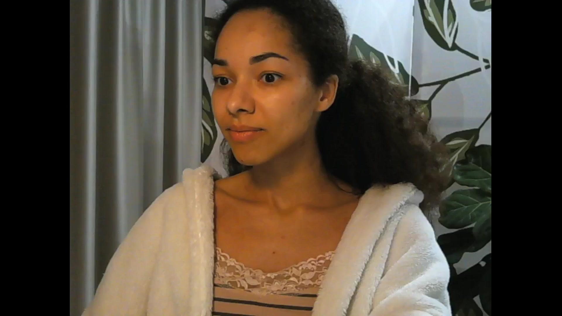 Gallery image thumbnail from Carmel_Dee's myfreecams stream on, 05/02/2026, 22:25 image 2 of 20