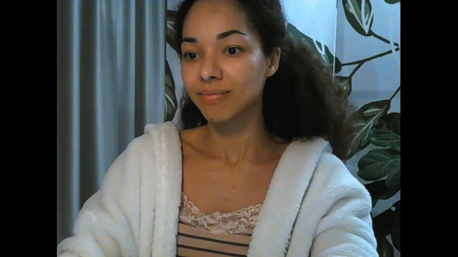 Gallery image thumbnail from Carmel_Dee's myfreecams stream on, 05/02/2026, 22:25 image 14 of 20