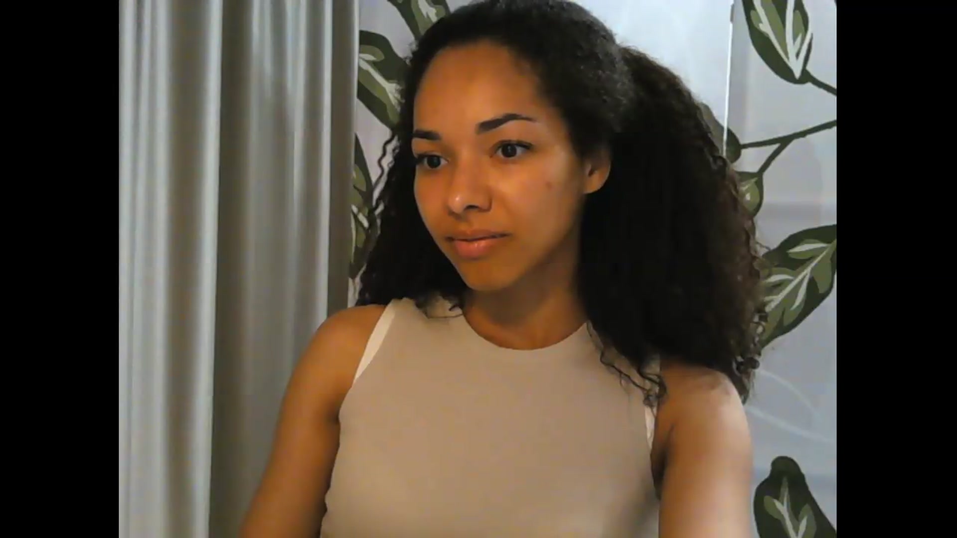 Gallery image thumbnail from Carmel_Dee's myfreecams stream on, 06/19/2026, 18:56 image 8 of 20
