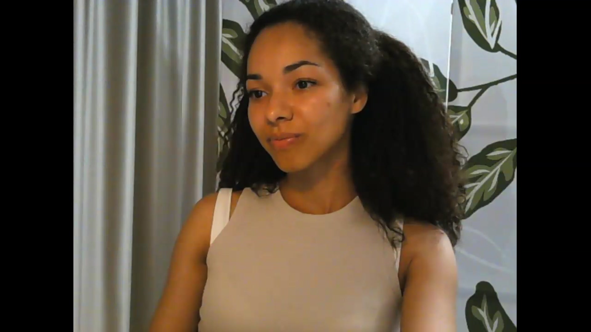 Gallery image thumbnail from Carmel_Dee's myfreecams stream on, 06/19/2026, 18:56 image 18 of 20