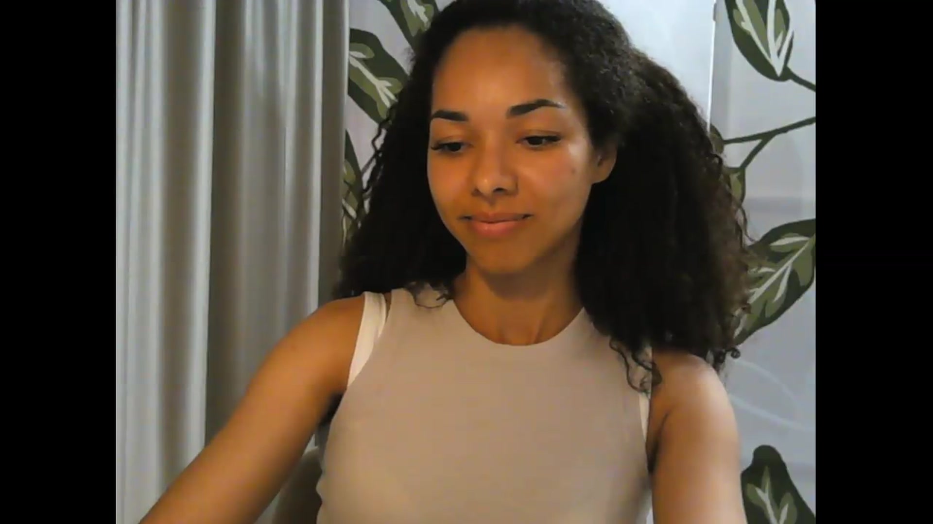 Gallery image thumbnail from Carmel_Dee's myfreecams stream on, 06/19/2026, 18:56 image 13 of 20
