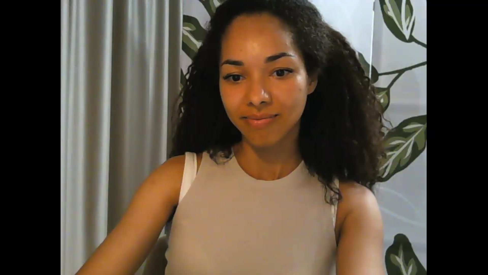 Gallery image thumbnail from Carmel_Dee's myfreecams stream on, 06/19/2026, 18:56 image 17 of 20